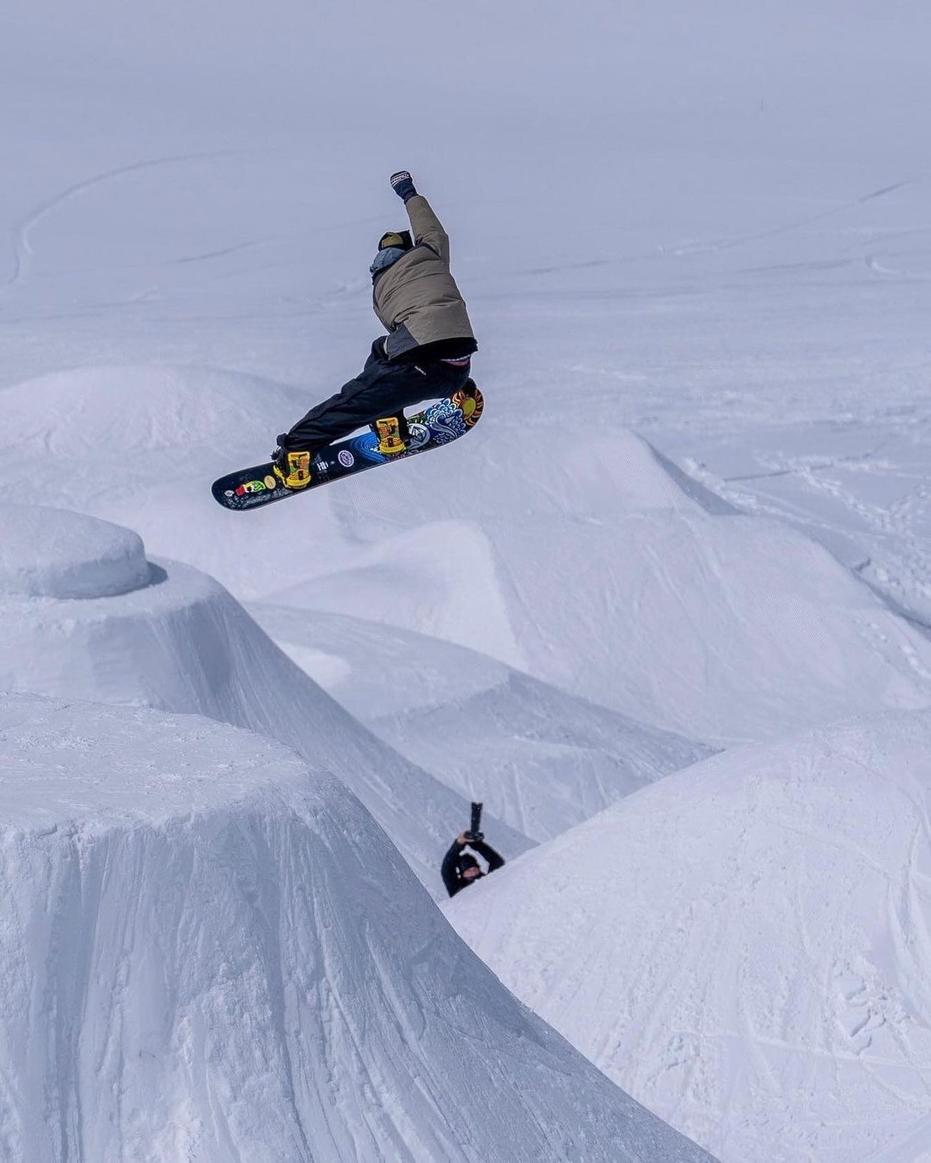 Stevens Pass Snowboard Shop