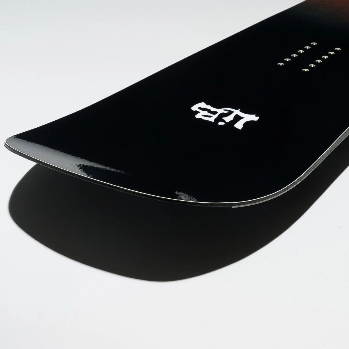 2526 skunkape-camber_nose.jpg