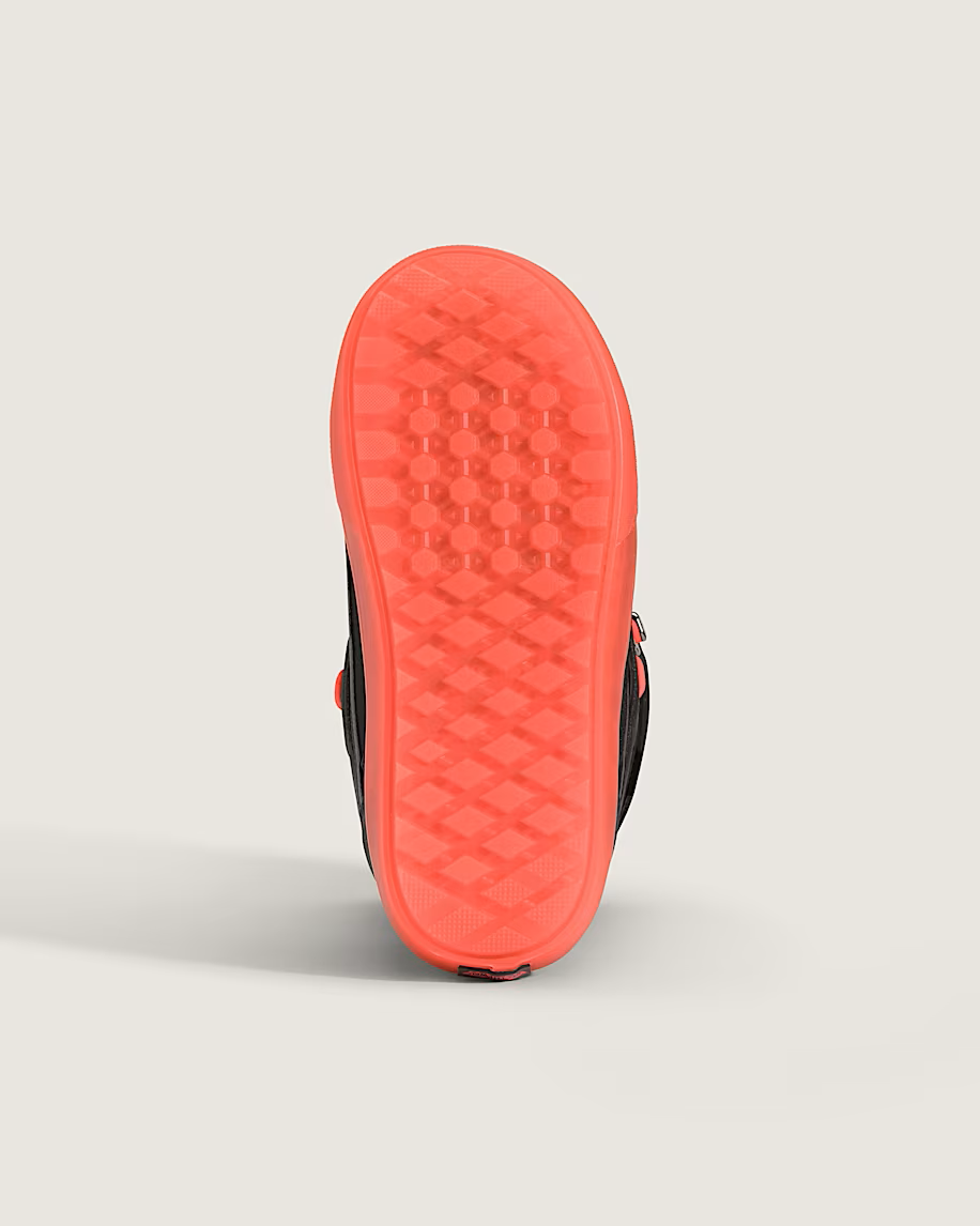 2526 HI STANDARD OG black-orange sole.png