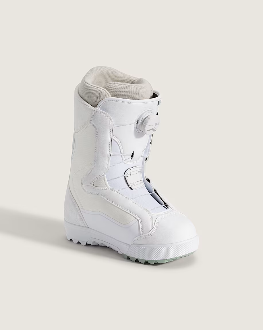 2526 ENCORE PRO white-olive grey inside.png