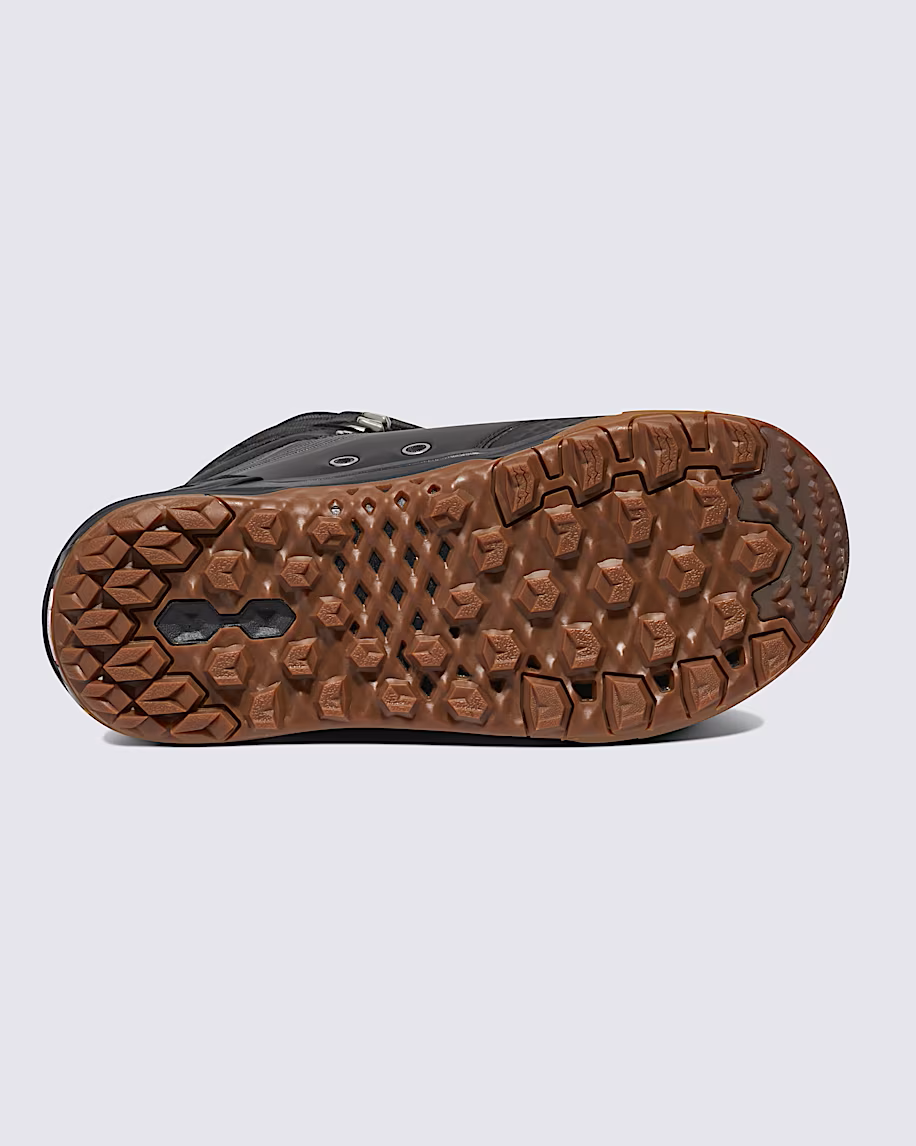 2526 INFUSE black-gum sole.png