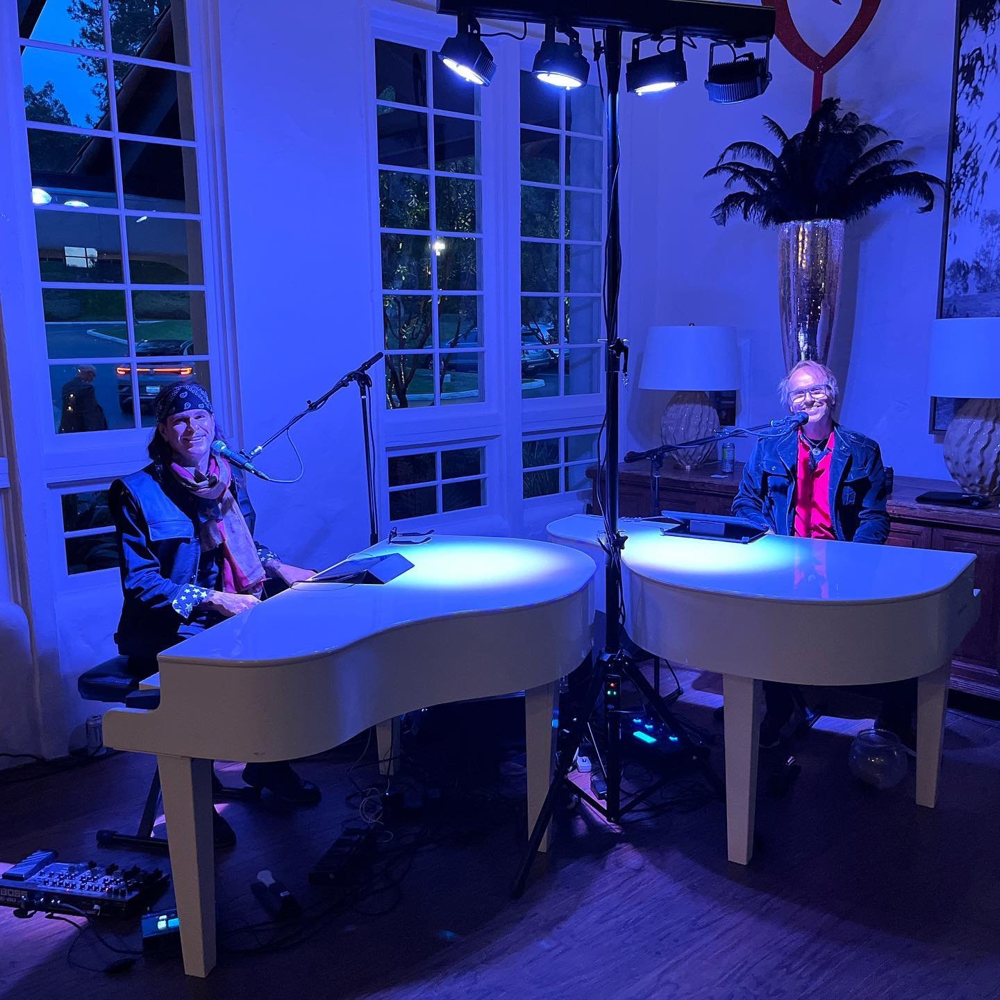 Killer Dueling Pianos