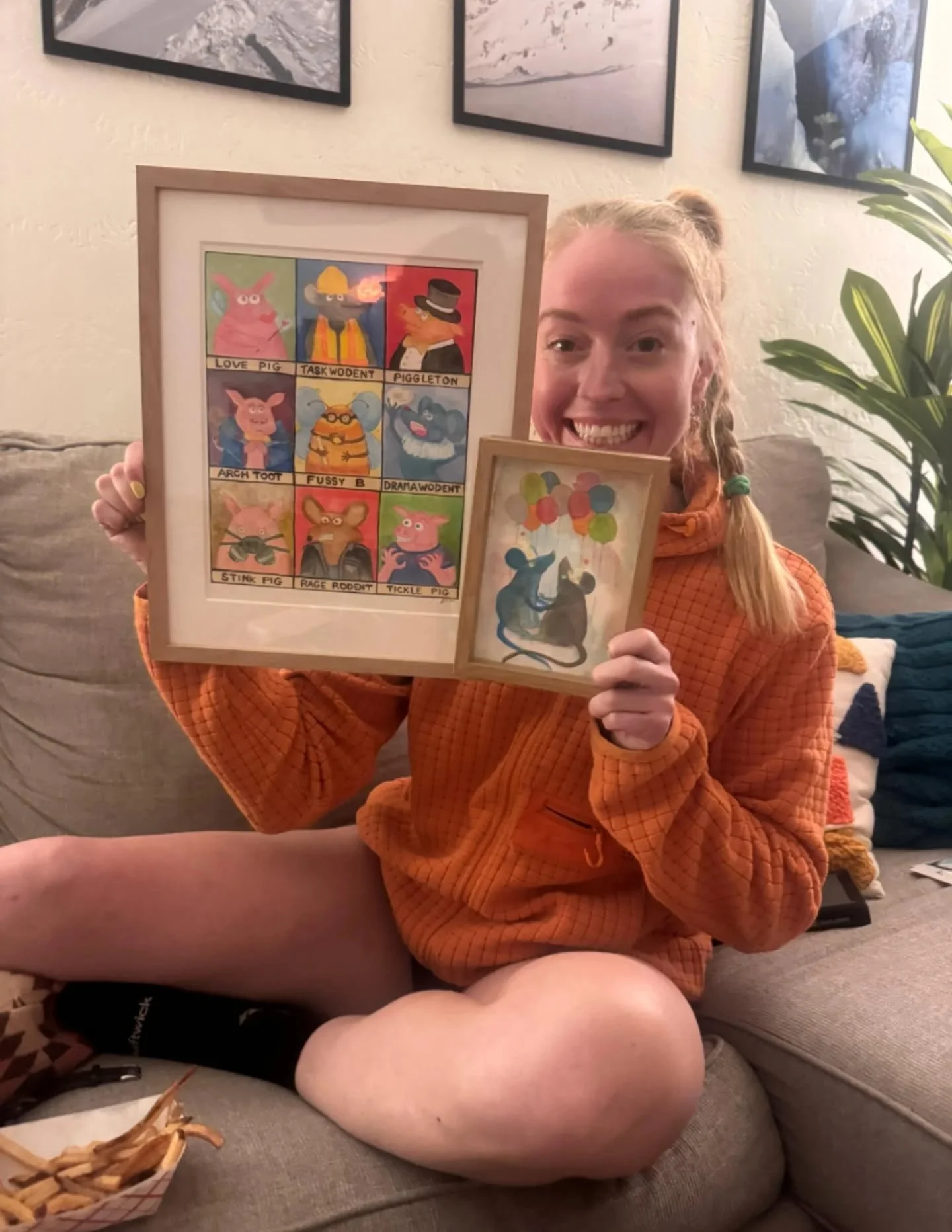 One of the best feelings I get is seeing how happy my art has made someone. I made this commission for @jackkuenzle as a gift for @anna.demonster and her face says it all. Thank you both so much for trusting me to bring your characters to life! 
#art