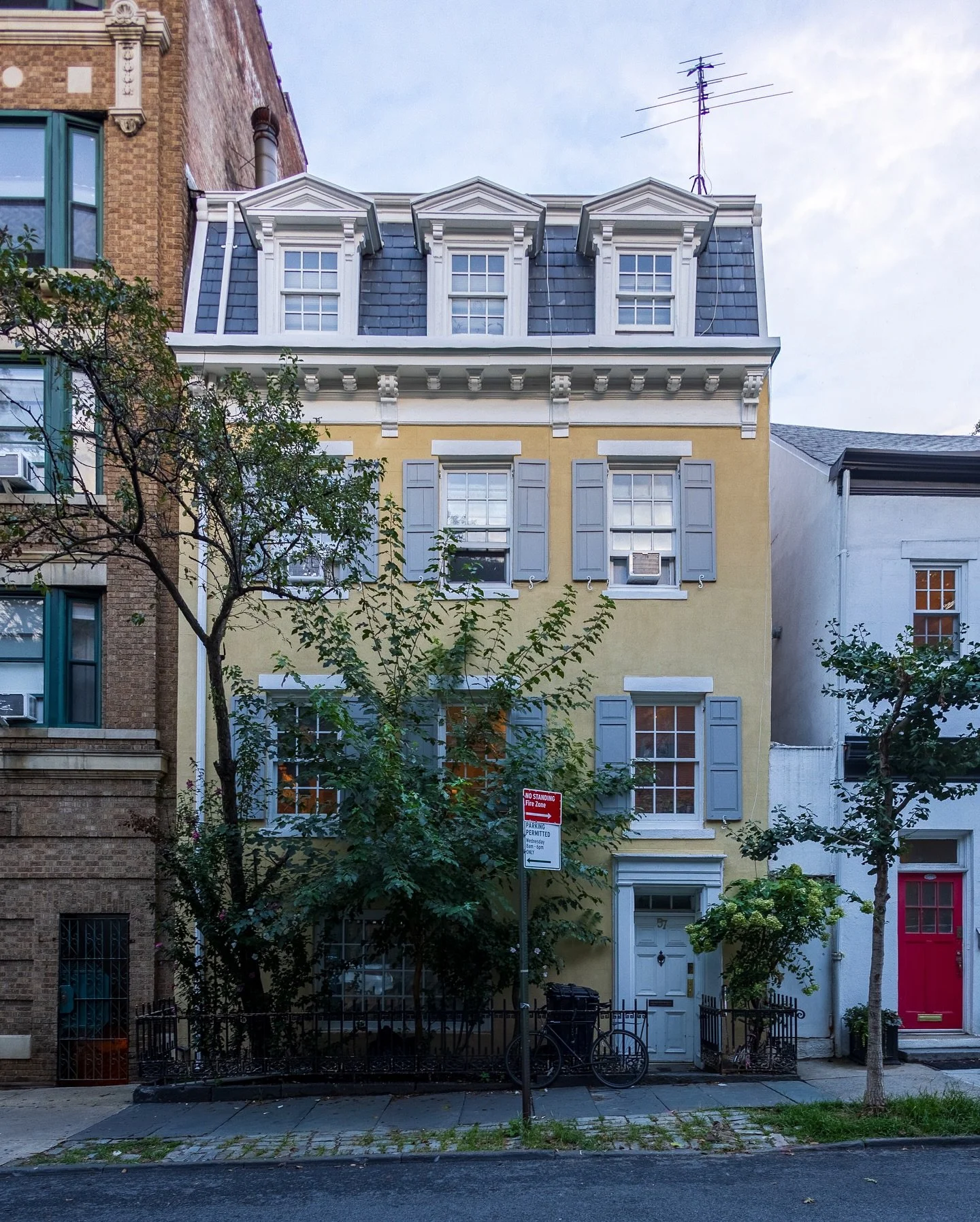 Hicks Street is one of the longest in Brooklyn Heights with some of its oldest buildings. Laid out by brother&rsquo;s John &amp; Jacob Middagh Hicks, Number 57 here was built around 1826 for merchant James Howland. At the time of its construction, th