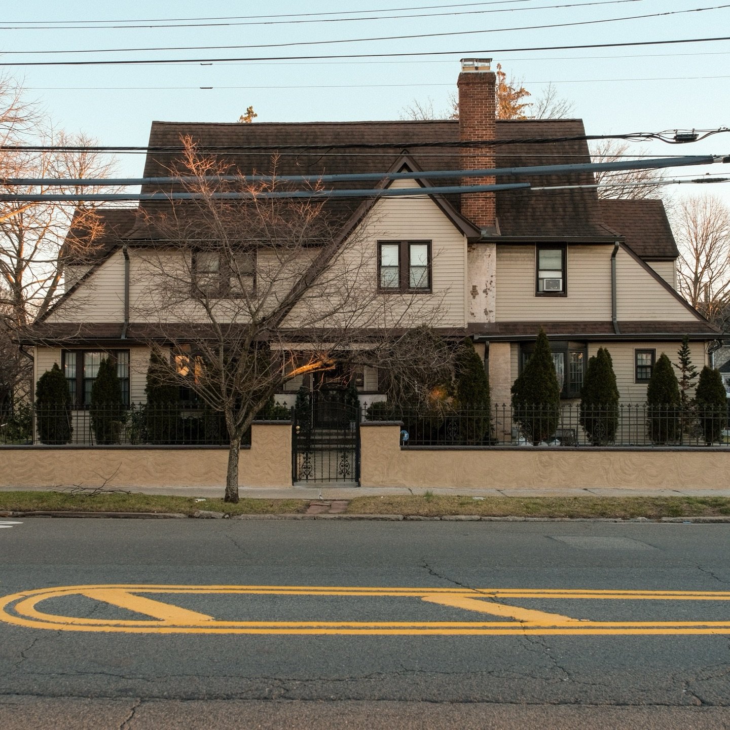 Out of all the amazing musicians who lived in Addisleigh Park, Billie Holiday called it home for the least amount of time. Holiday moved and resided in this 1926 Tudor-style home with her second husband, John Levy, from 1950-51. Billie Holiday was bo