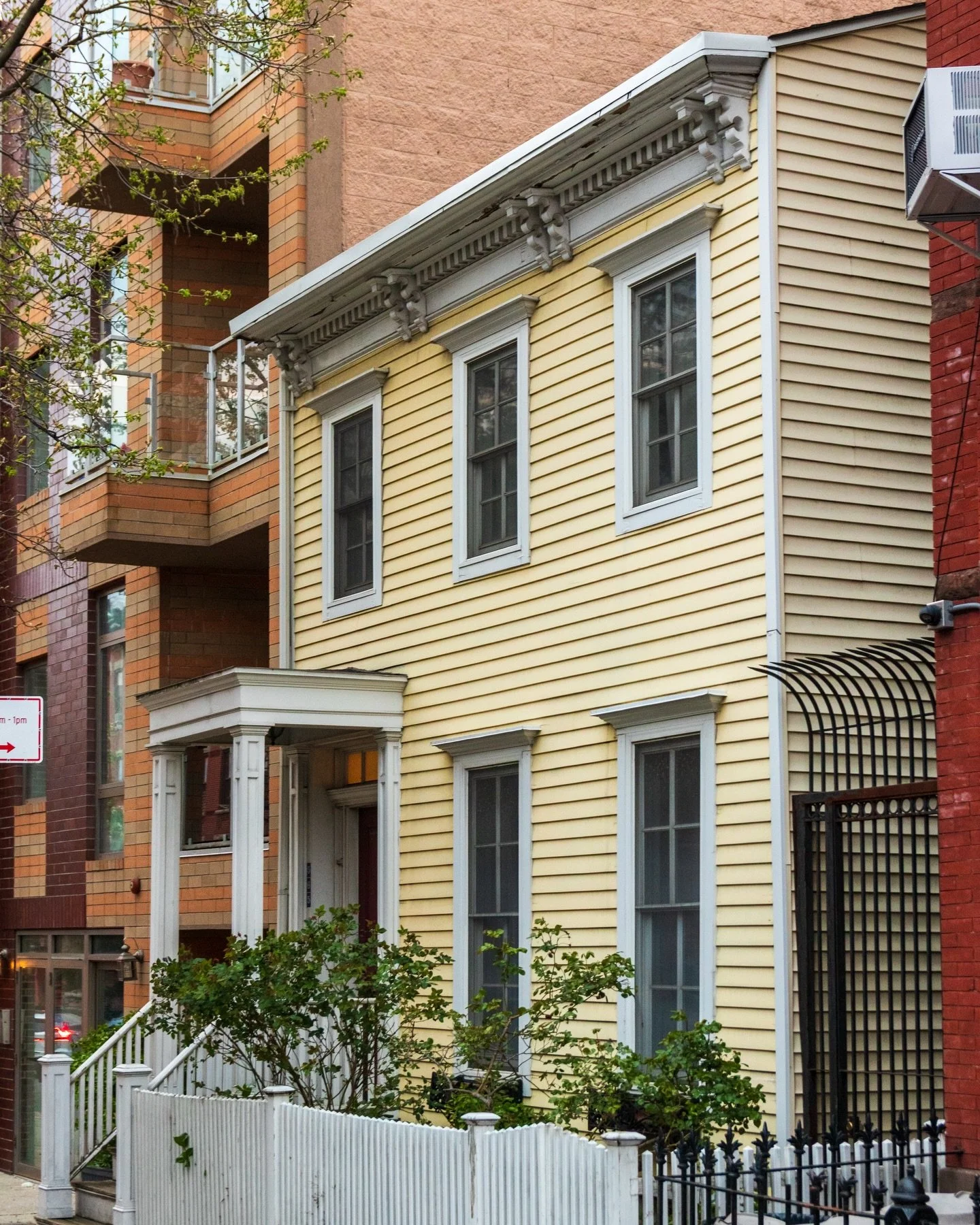 Happy Saturday from this sunny little house in Brooklyn. This is at 565 11th Street on the corner of 8th Avenue in Park Slope and is one of the oldest homes in the neighborhood. It was built in 1855, at the height of the Italianate architectural craz