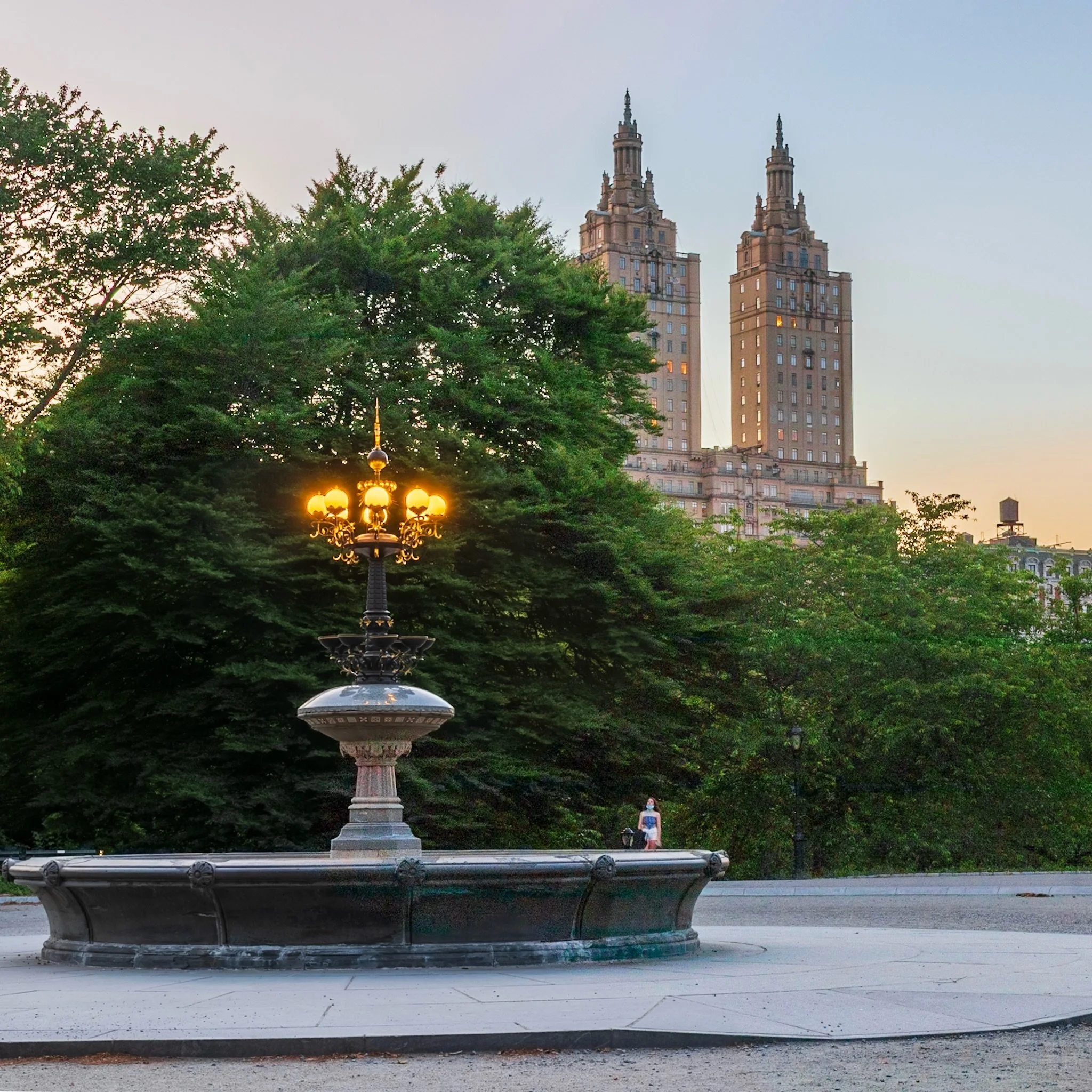 Just a few steps away from the magnificent Bethesda Fountain in Central Park is the lesser-known Cherry Hill Fountain. Most commonly mistaken as the fountain from the opening of Friends, the fountain was built in 1860 and was originally a place for h