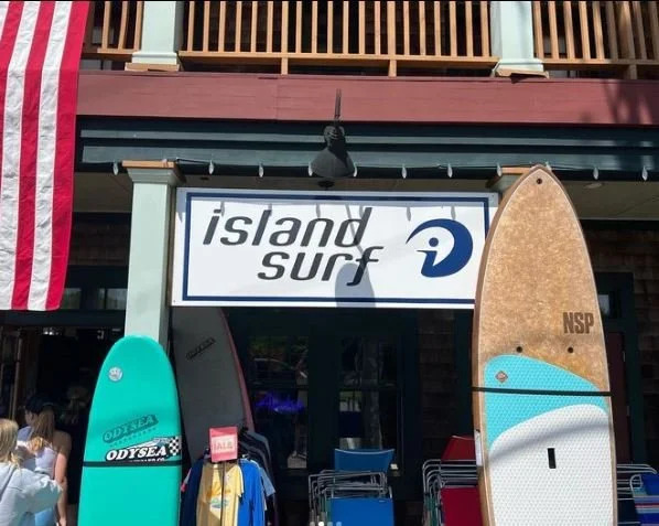 Island Surf 02.JPG
