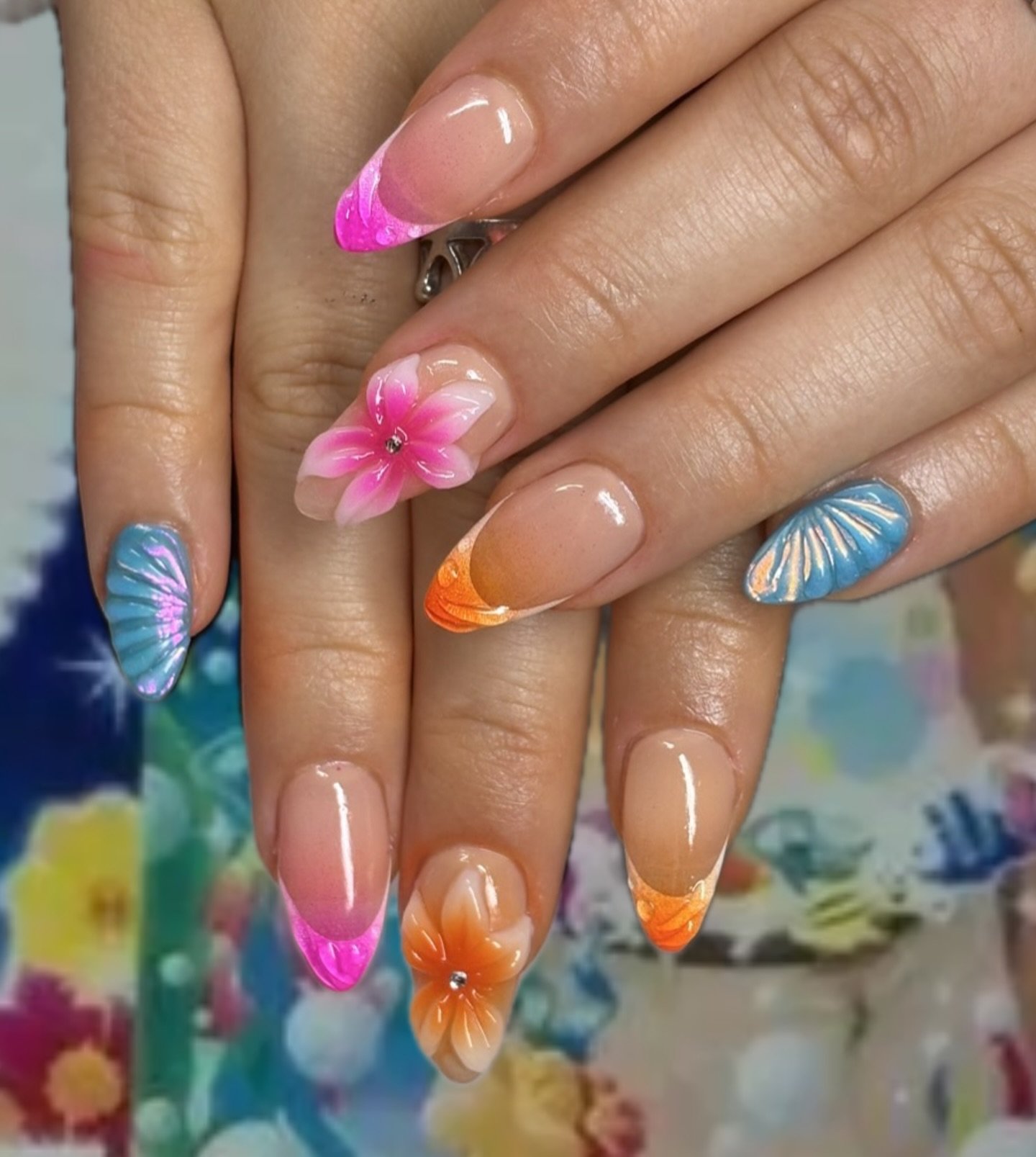 #beach #nails @kaede_topcoat ☀️🌺

#tokyonailsalon #東京ネイルサロン