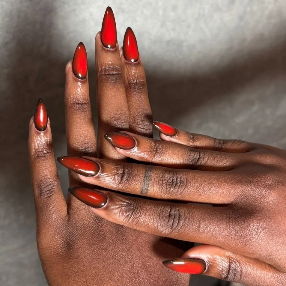 Nail salon Tokyo 🩸🖤
@hina_topcoat #nails #ネイル #red #赤いネイル