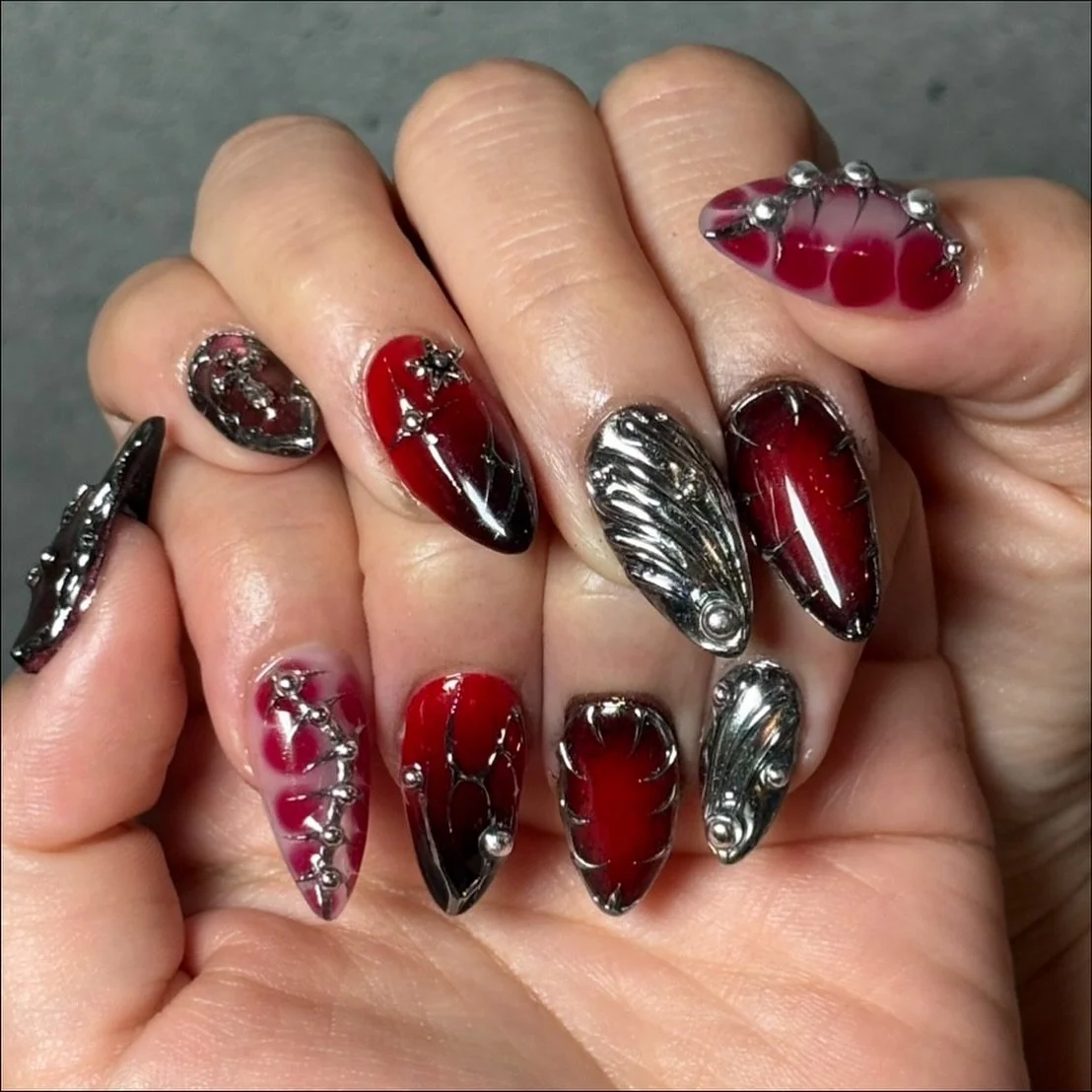 Tokyo nail salon 🩸 English / 日本語対応してます🐦‍⬛
@leona_topcoat #nailsalontokyo #englishfriendlynailsalontokyo #tokyonails #ネイル #shimokitazawa #下北沢ネイルサロン