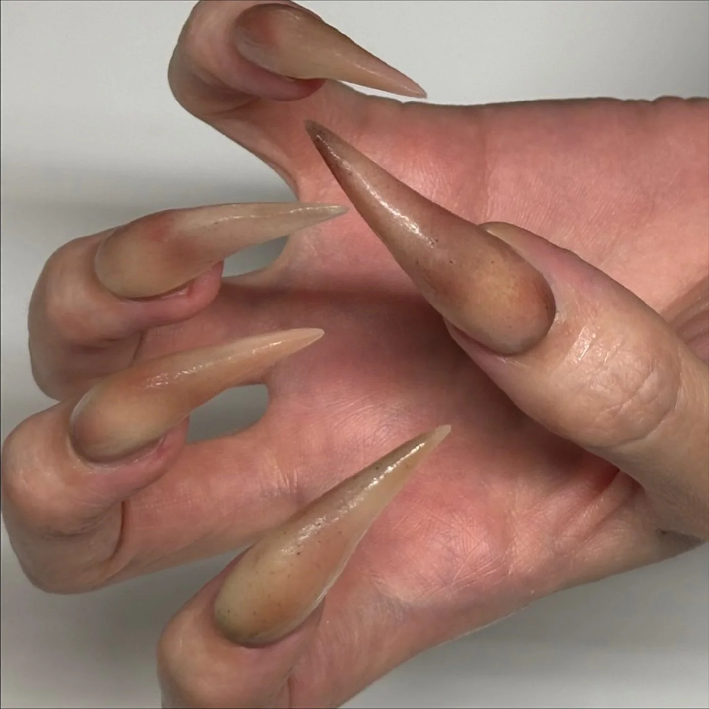 Tokyo nail salon 🩸 English / 日本語対応してます🙂
@leona_topcoat #nails #nailart #shimokitazawa #下北沢ネイルサロン #tokyonailsalon #猫爪 #catclaws