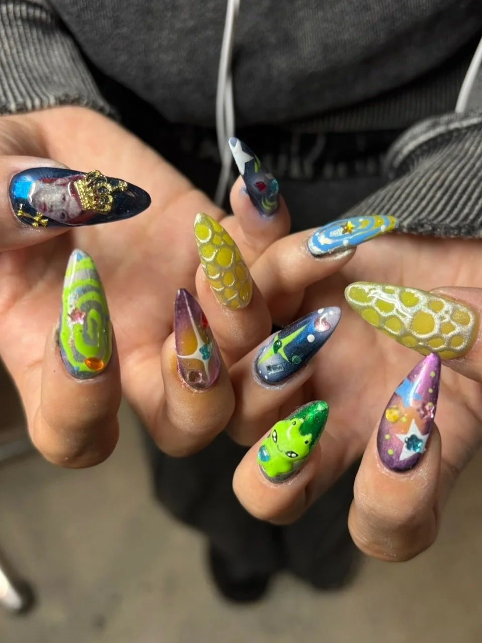 @hina_topcoat 

Tokyo nail salon 
Japanese nail art 💅
Anime nail design
English friendly nail salon

#tokyonails
#tokyonailsalon
#japanesenailart
#tokyonailart
#tokyonail