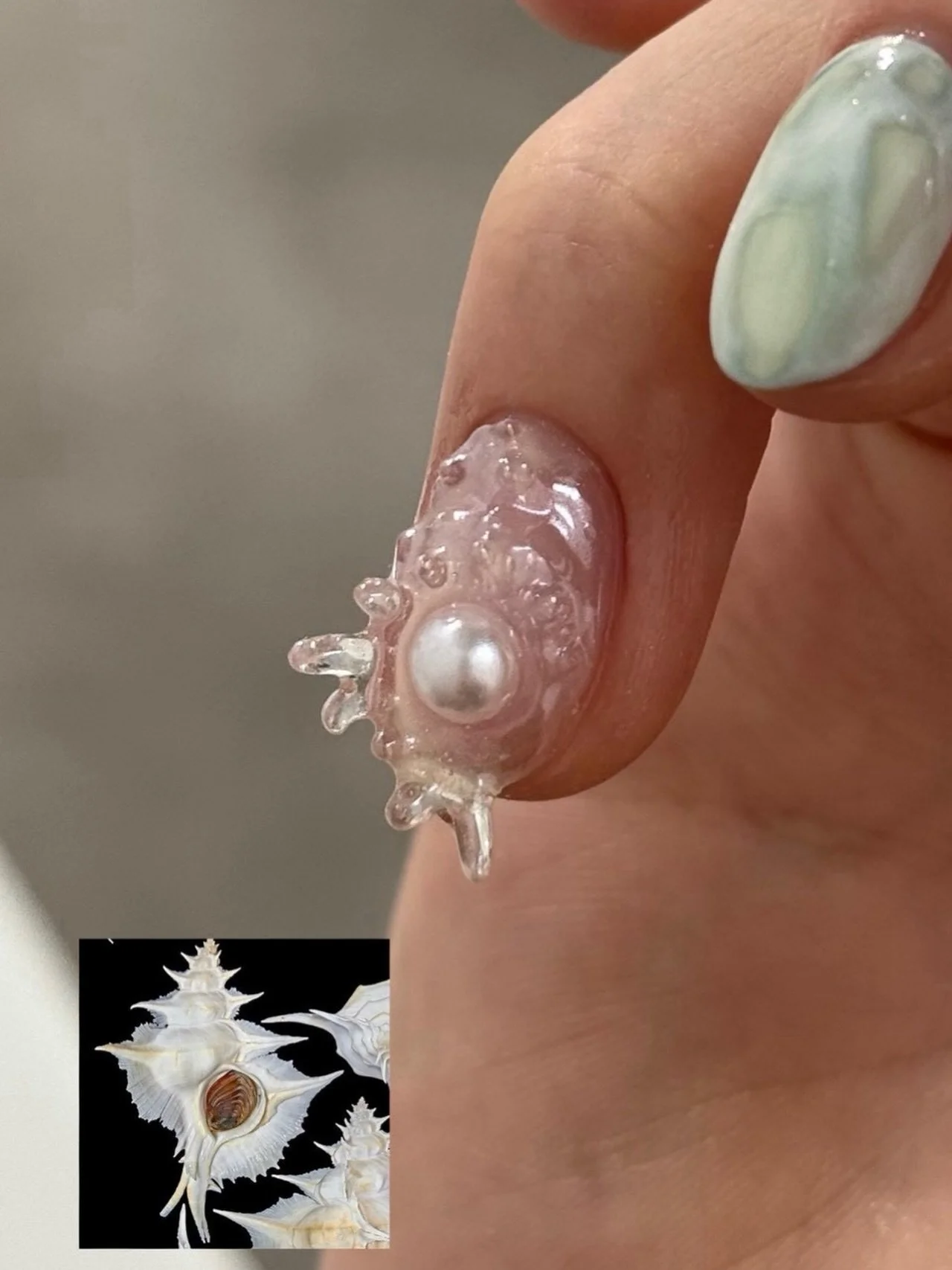 #seashell by Saki 
📍Shimokitazawa 

#tokyonailsalon #japanesenails #tokyoart #東京ネイル