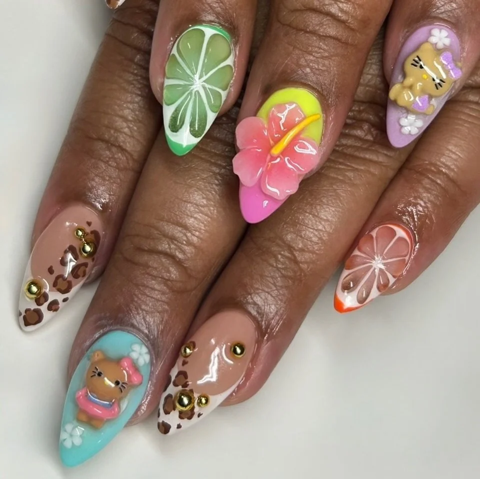 @wakana_topcoat 
Omakase art w/extensions 

Tokyo nail salon 
Japanese nail art 
English friendly nail salon

#tokyonails
#tokyonailsalon
#japanesenailart
#tokyonailart
#tokyonail