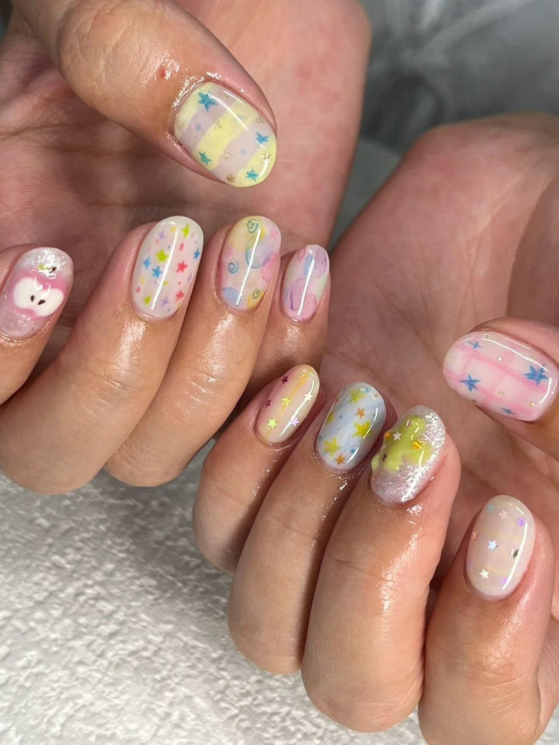 @miku_topcoat 🍎

Tokyo nail salon 
Japanese nail art 
English friendly nail salon

#tokyonails
#tokyonailsalon
#japanesenailart
#tokyonailart
#tokyonail