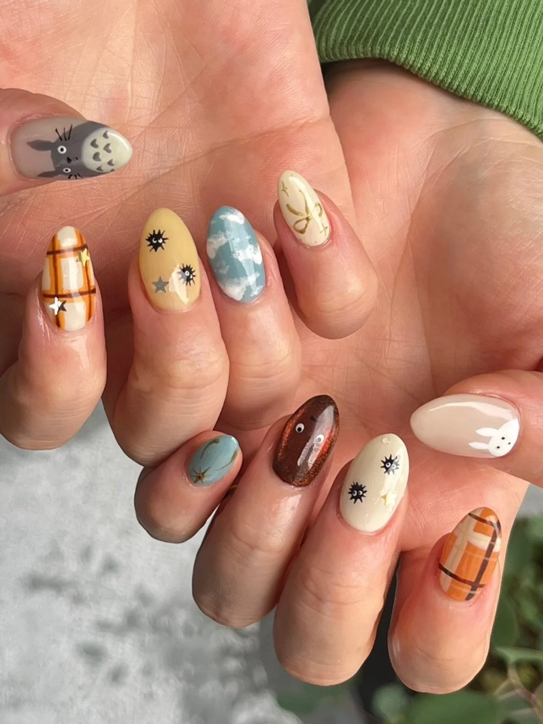 Nail salon Tokyo 
@miku_topcoat 

Tokyo nail salon 
Japanese nail art 
Anime nail design
English friendly nail salon

#tokyonails
#tokyonailsalon
#japanesenailart
#tokyonailart
#tokyonail