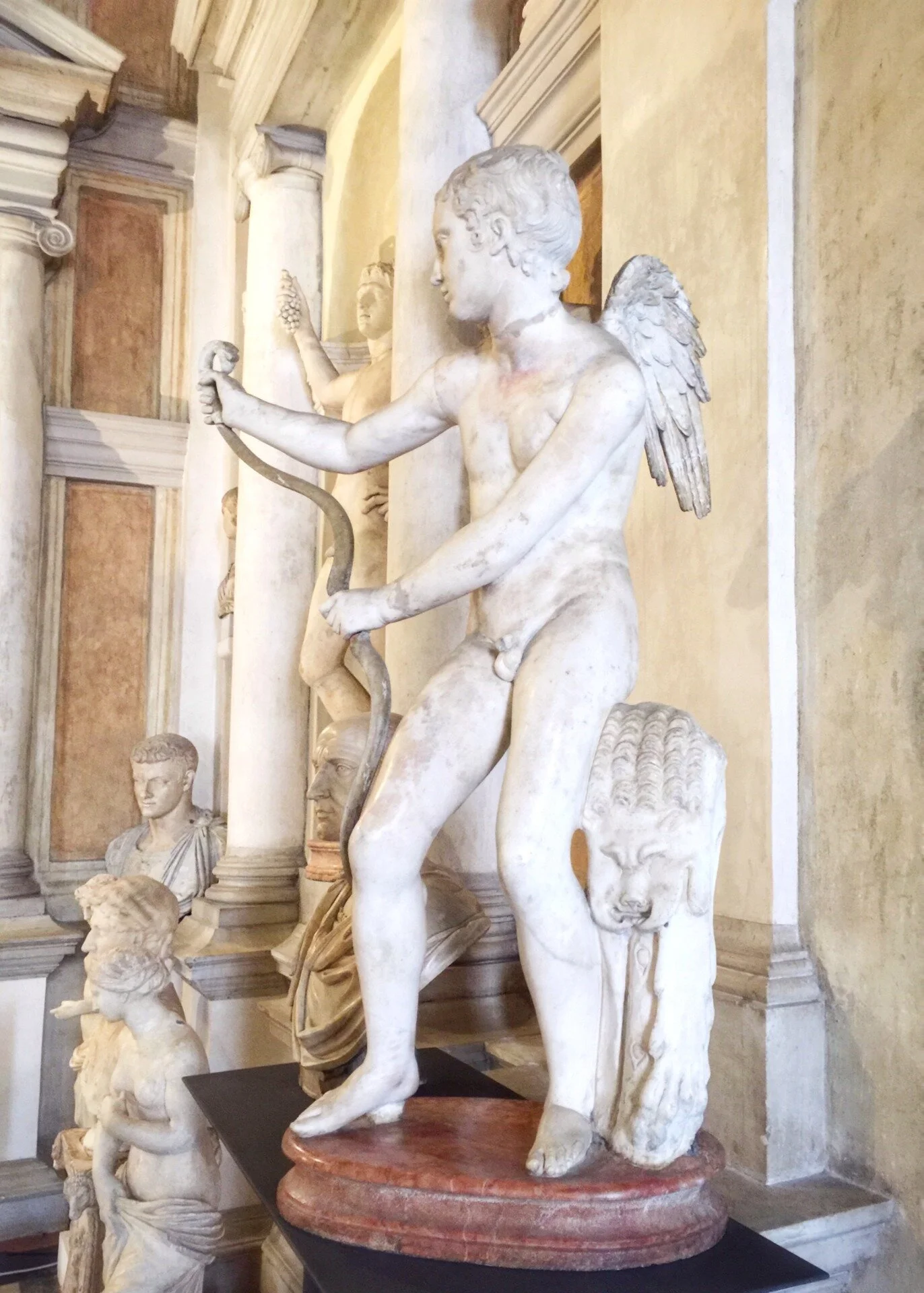 Venice-doge-palace-cupid-statue.jpg