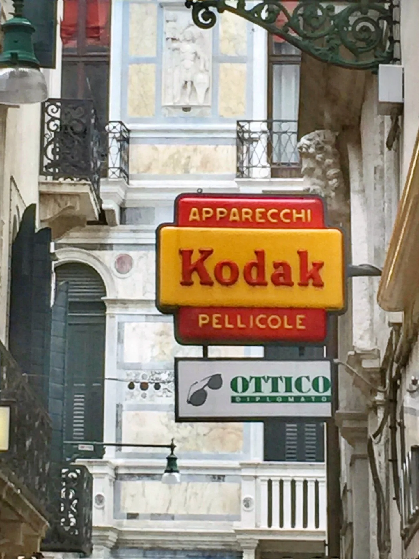 Venice-kodac-sign.jpg