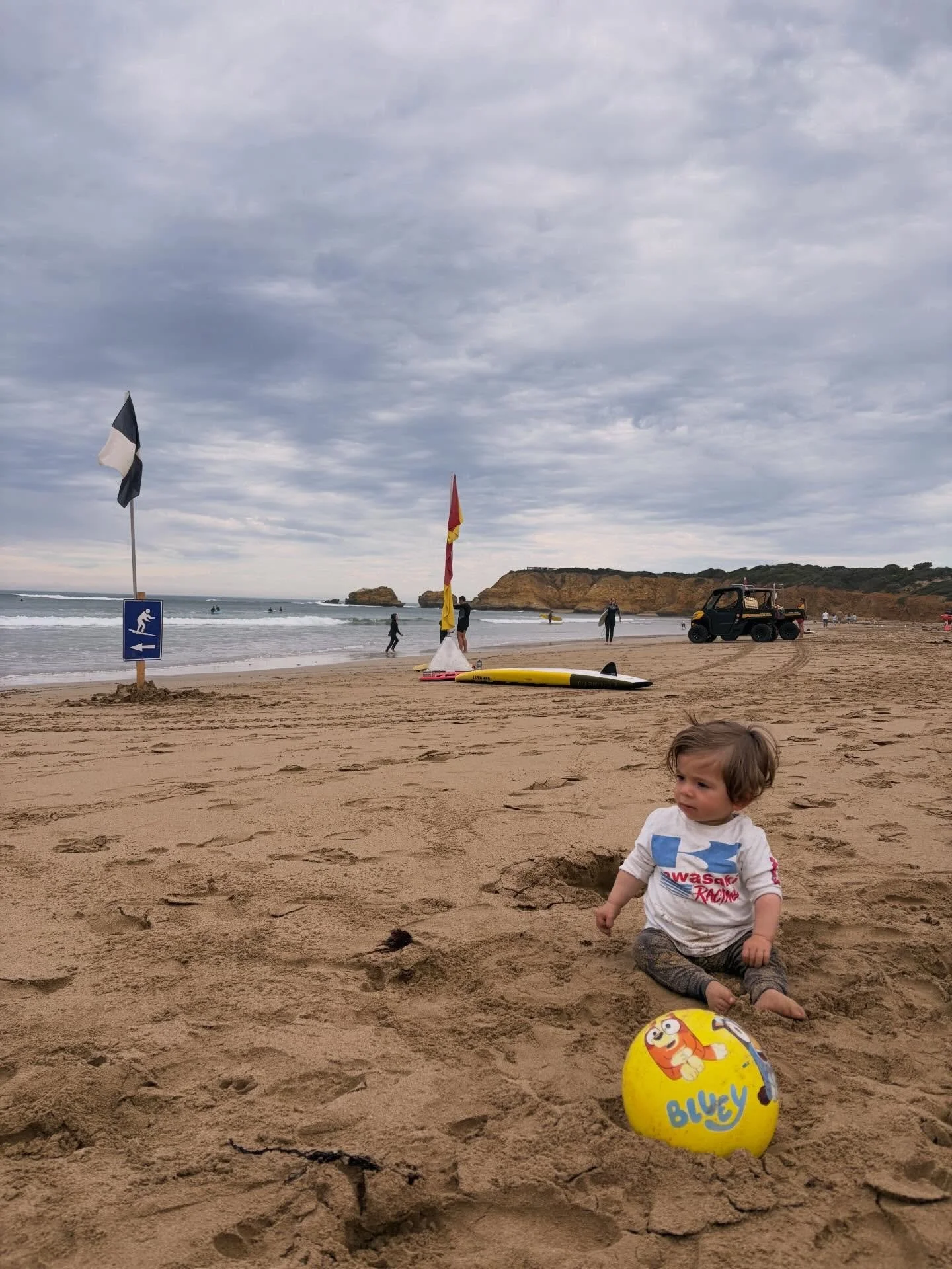 1. A very Australian photo with the only Australian in the family.
2. Handsome Ish
3. Mama and Ish
#hitthebeach #happyholidays #lifeonsurfcoast