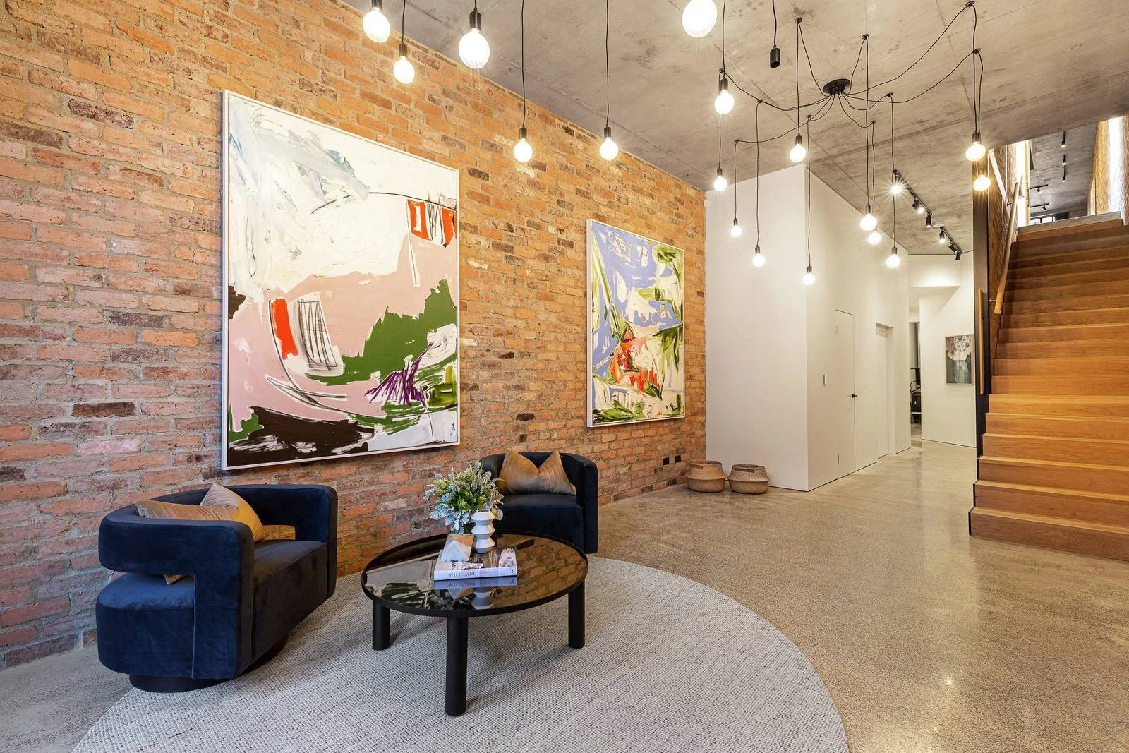 Create A Gallery-Worthy Home in 4 Simple Steps!