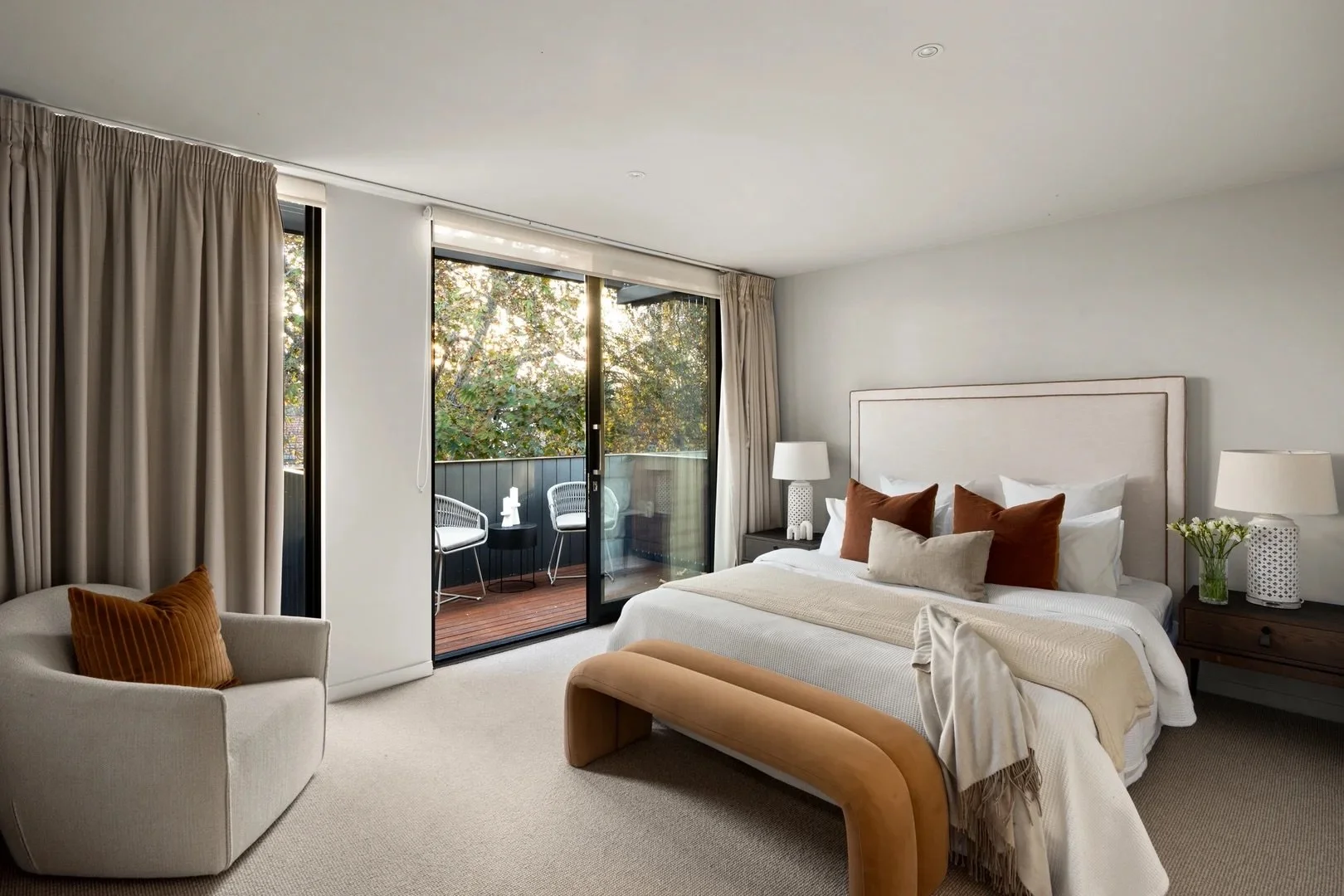A bedroom to *be* in. 

How great are long weekends! 

107 Ruskin Street | Elwood 

Agents | @rachaeloconnxr @ben_manolitsas @melissaturner_marshallwhite @marshallwhiterealestate 

#bedroomideas #bedroom #bedroomdecor
