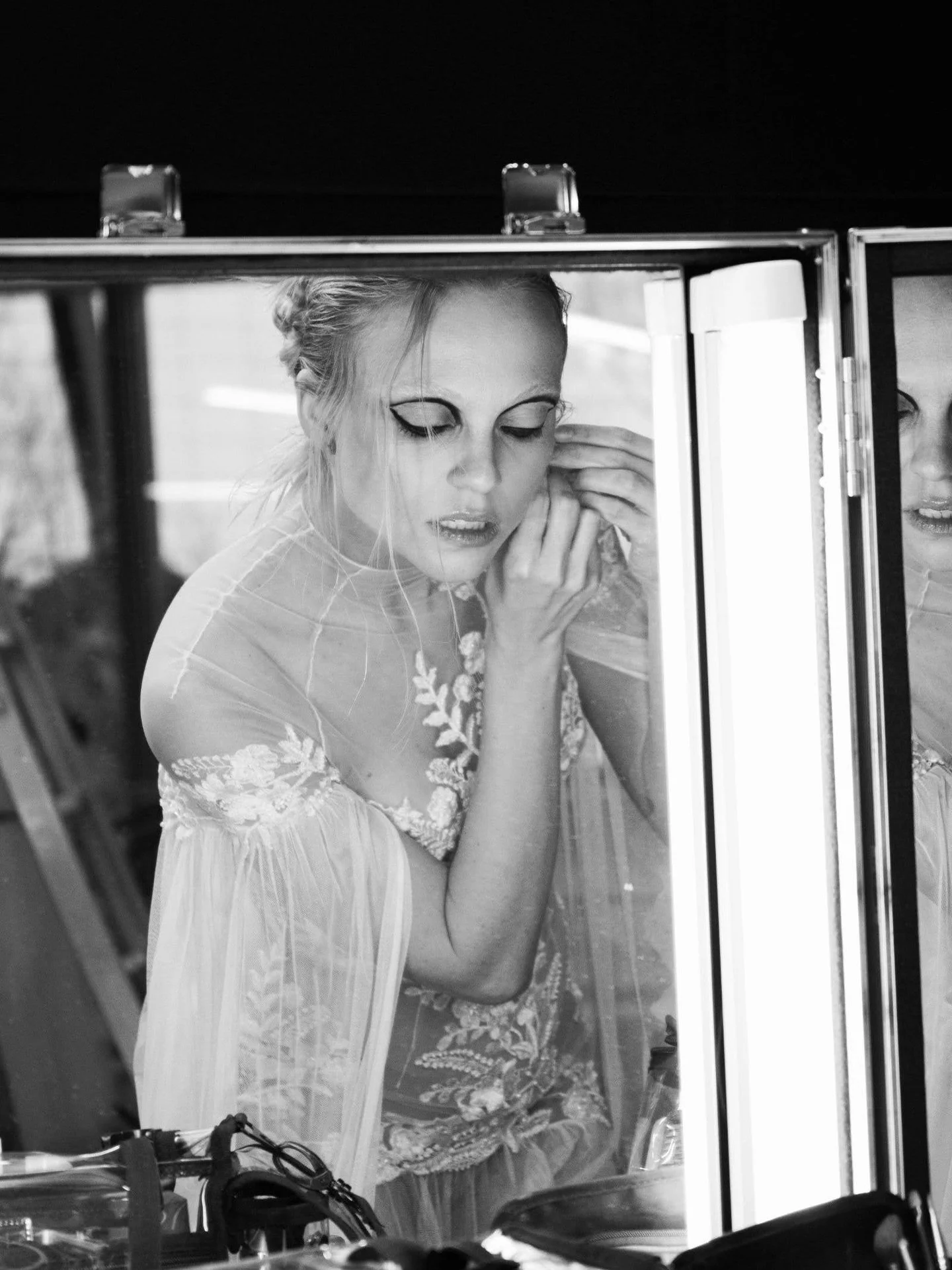 backstage.

Re:birth AW26

Presentation by Ritual Unions @ritualunions

At Berlin Fashion Week @berlinfashionwe RAUM.Berlin by Fashion Council Germany @fashioncouncilgermany 

Set Design by Flores y Amores @floresyamores Jewelry by Gina Melosi @ginam