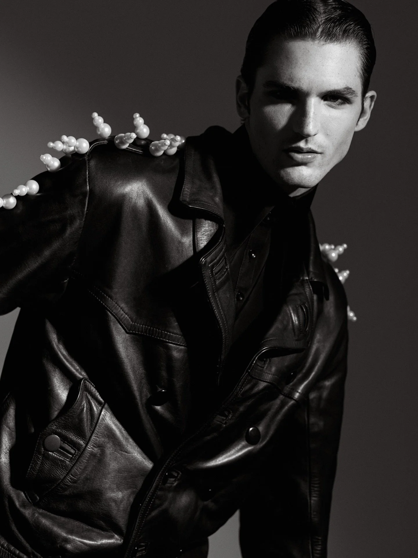 SERRATED jacket &amp; CANINE blazer

featured in @kaltblut_magazine Aug'25

Photography by @elenaprenaj
Model is @pierrelang__ @addictedtomodels_mgmt
Make Up &amp; Hair by @art_by_antonietta
Styling by @by.lilue
Behind the Scenes Videography by @visu