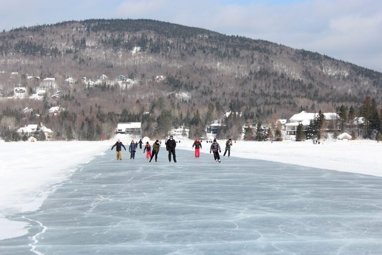 8 superbes endroits où patiner à l'extérieur à Québec - Easy Planet Travel