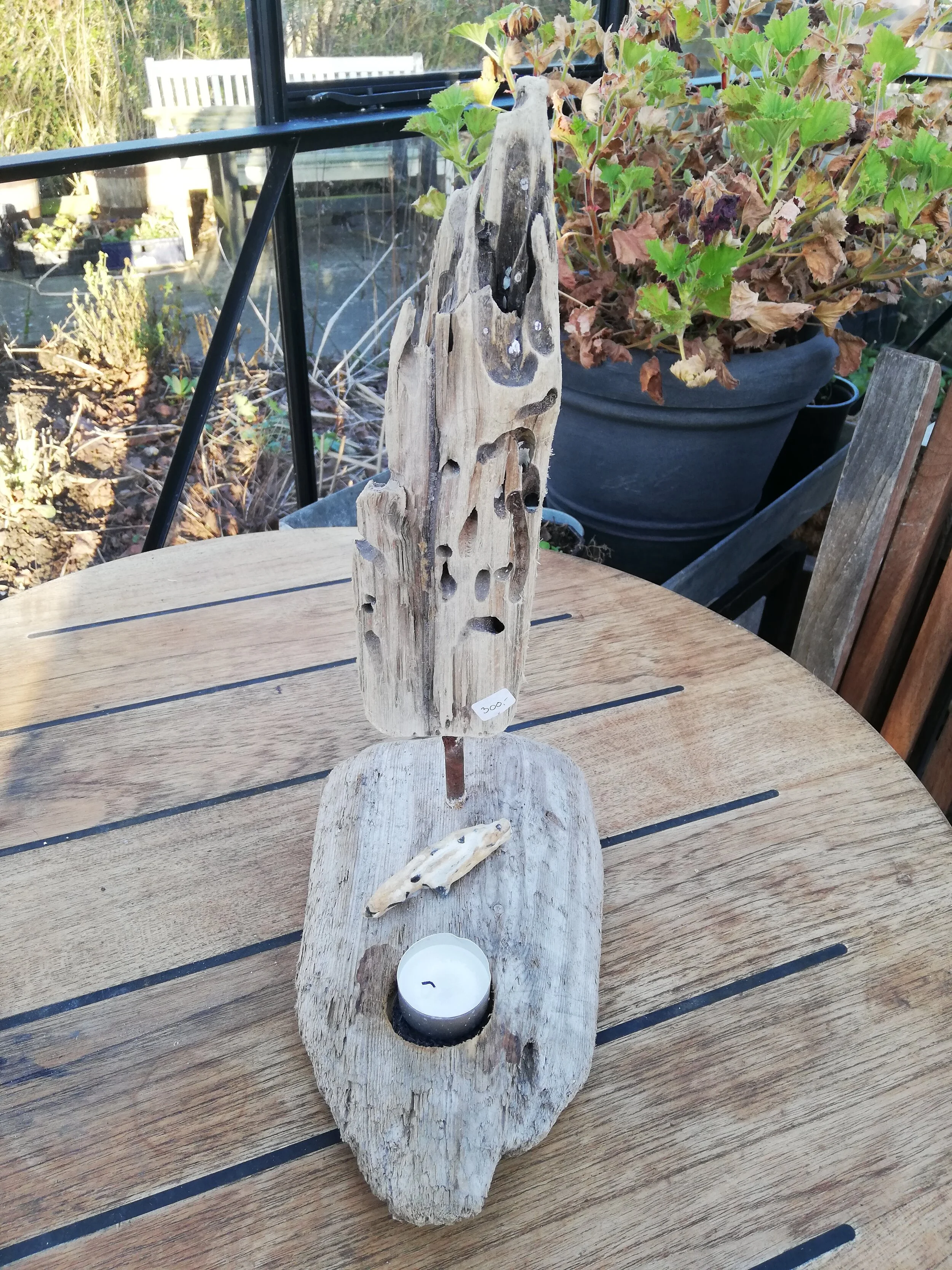 Vare nr. 56 - Drivtømmer til fyrfadslys - H35cm B23cm L15cm