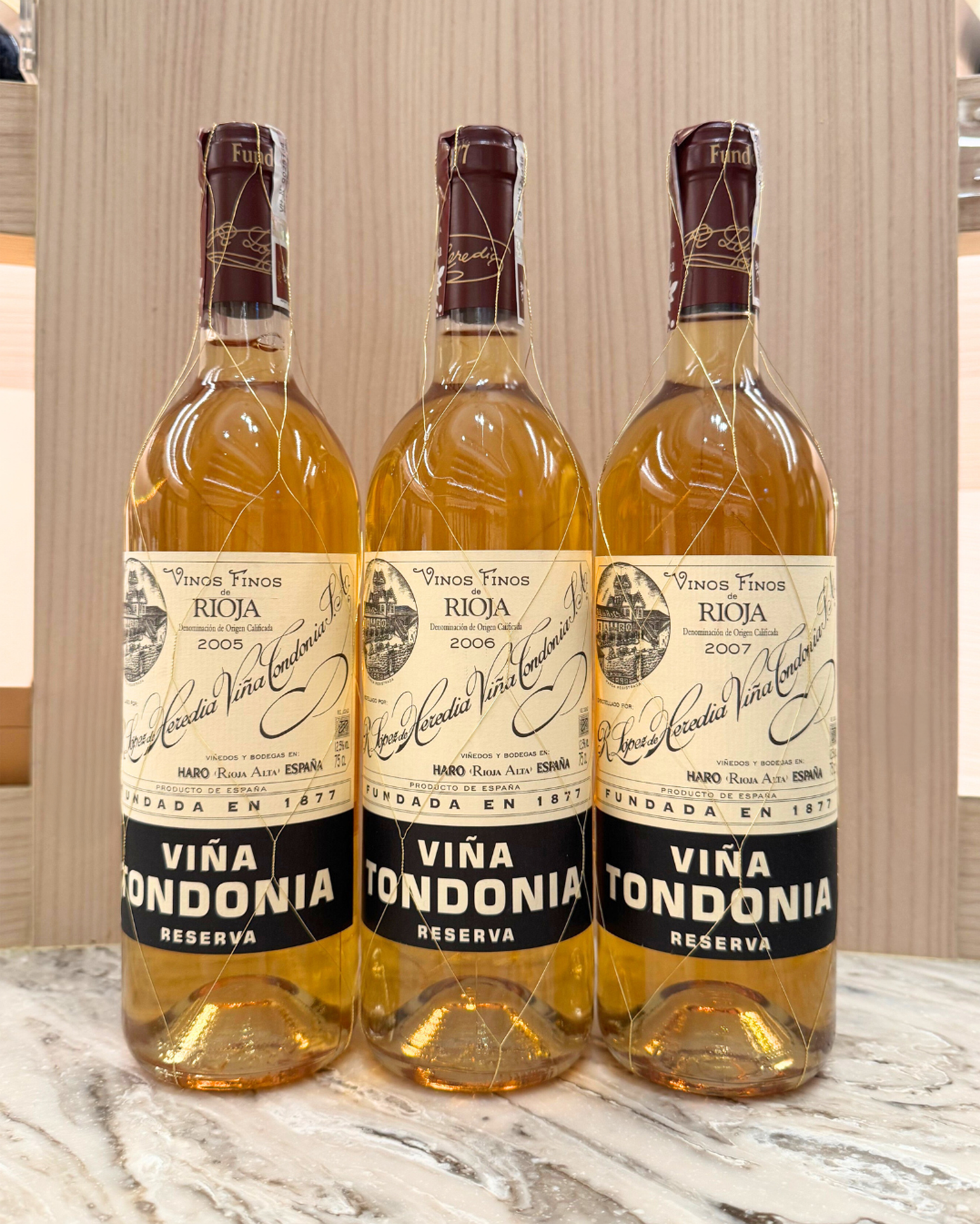 Fresh in stock: Back-vintages of R. Lopez de Heredia Vina Tondonia Reserva Blanco