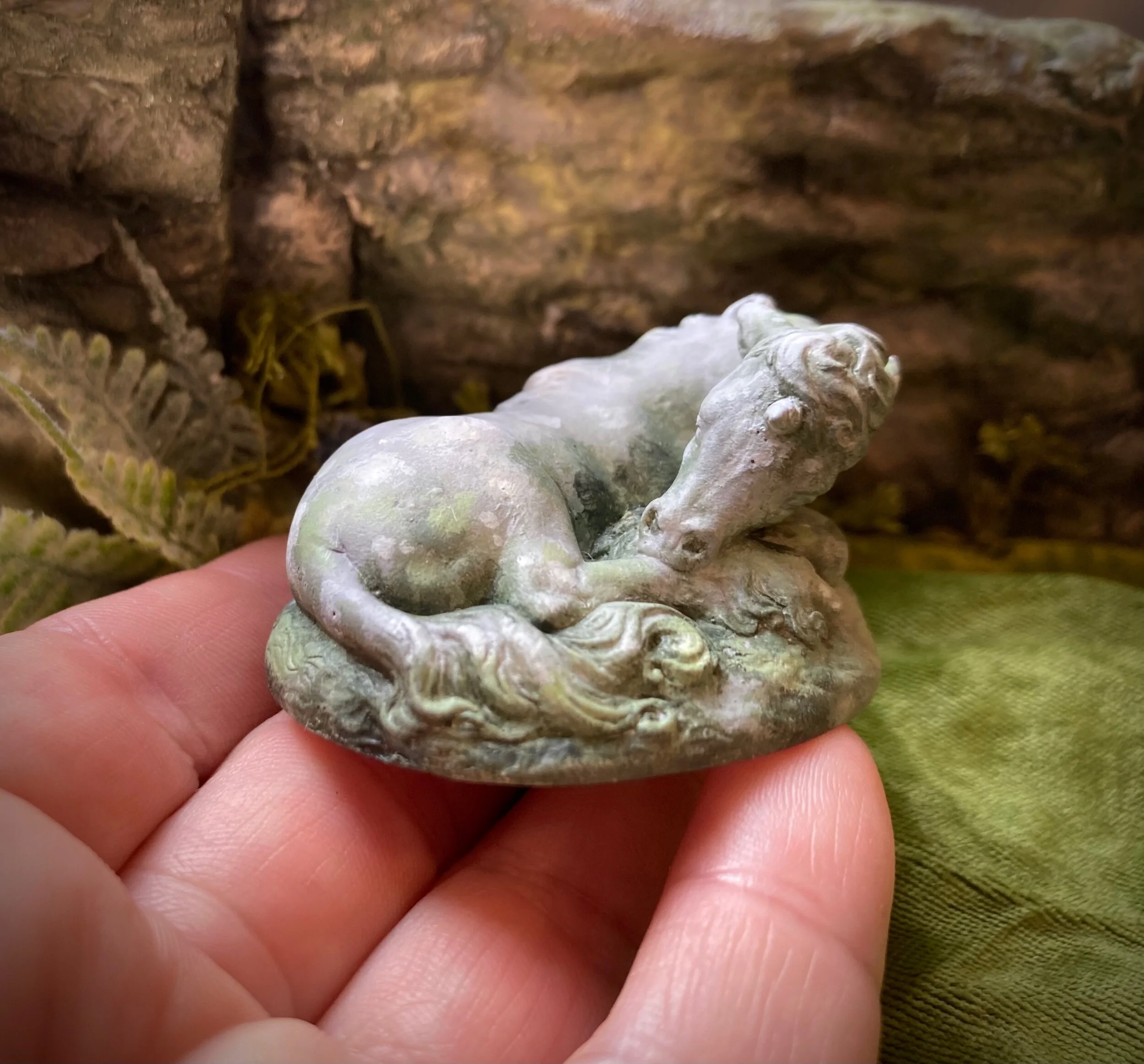 E938BE2B-8AEB-4F74-B8BB-7BA035B4ABAE