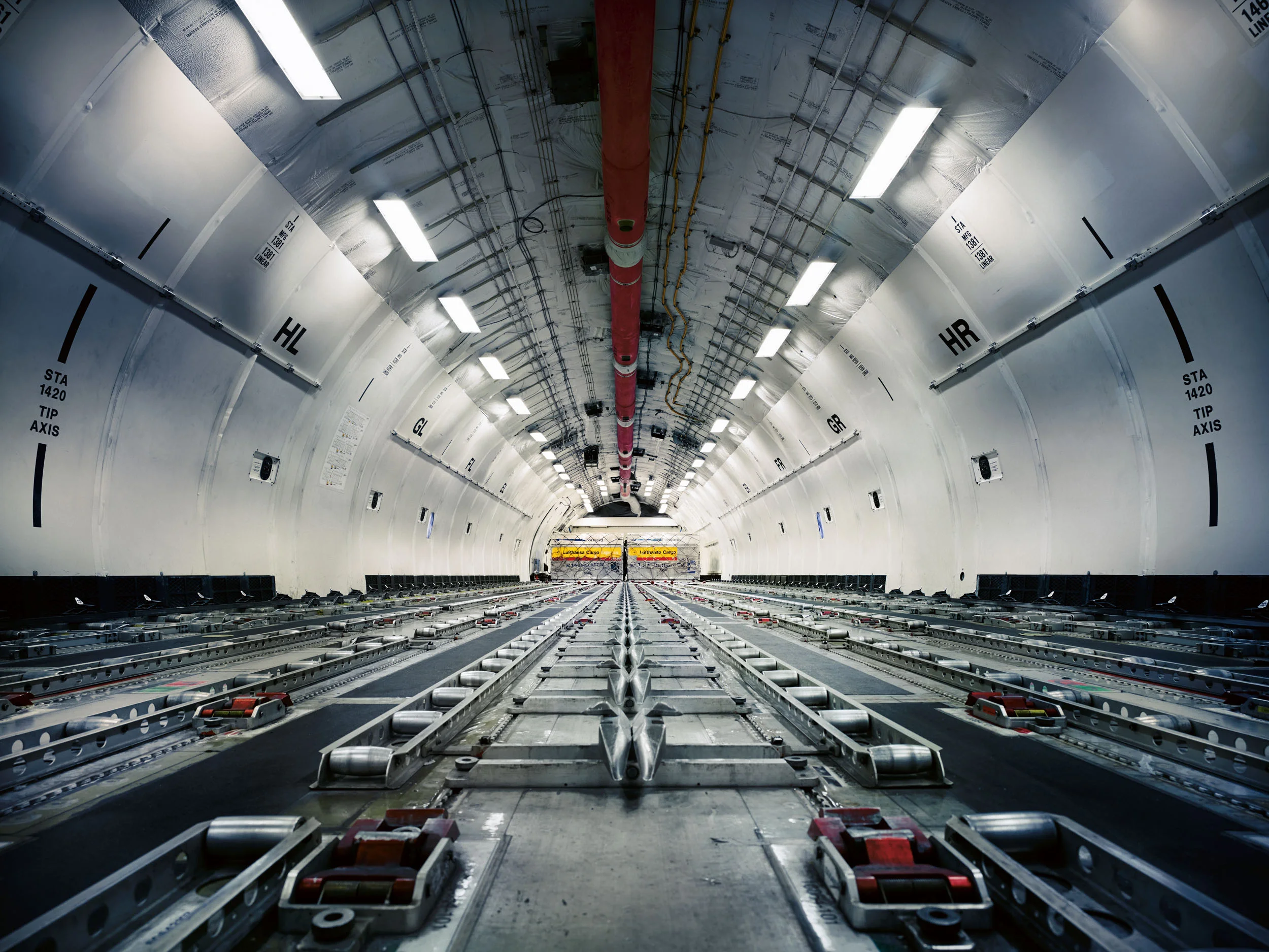 SimonWegenerFotografie_Lufthansa_Cargo_MD11_07.jpg