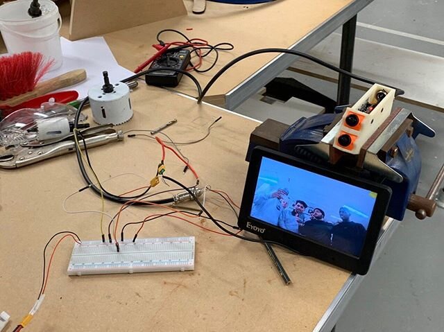 Camera and screen check done by rider issues with a cheeky selfie⠀
⠀
#aim93 #humanpowered #humanpoweredvehicle #HPV #battlemountain #recumbent #bike #LSBU #mechanicalengineering #engineering #university #bikedesign #design #nevada  #cycling #vehicled