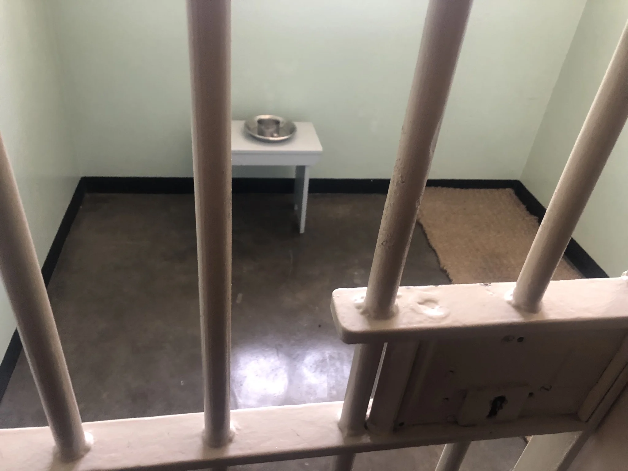 Obligatory Mandela cell visit 