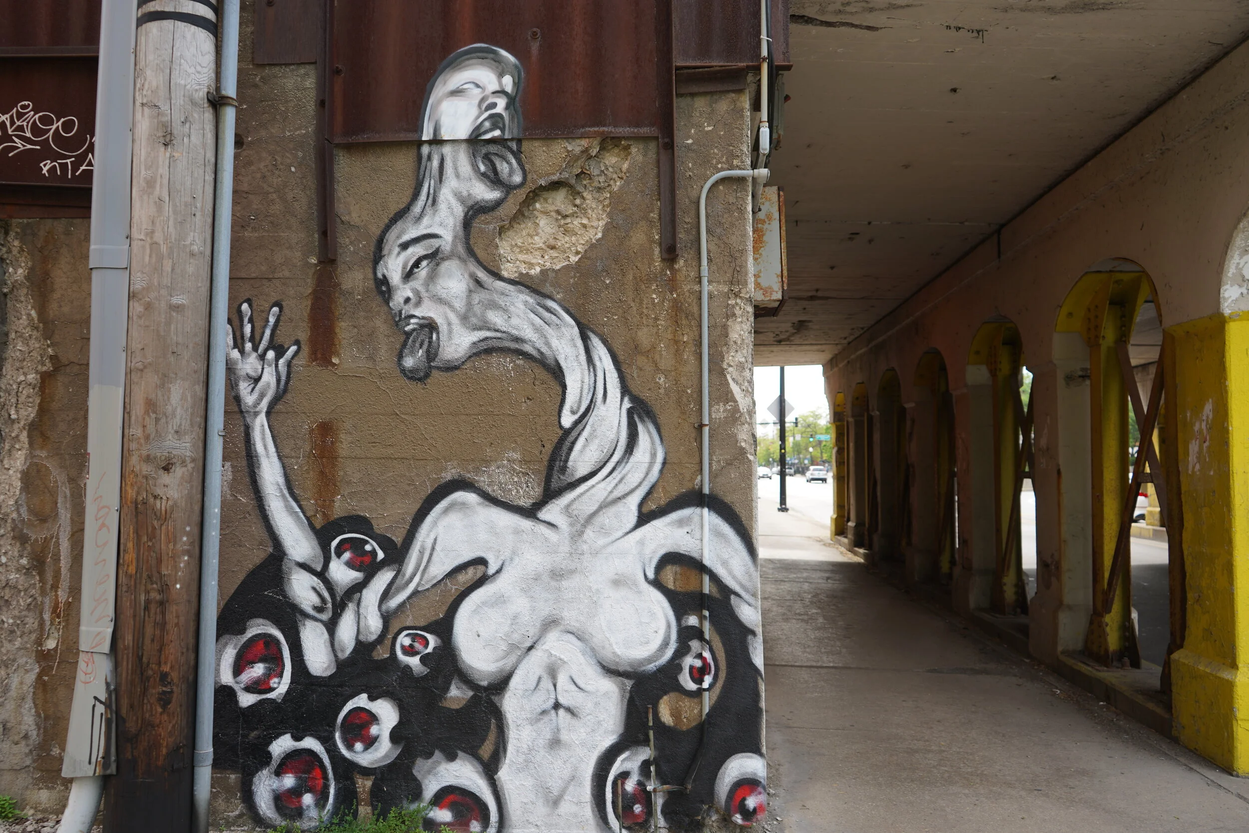 Graffiti in Rogers Park