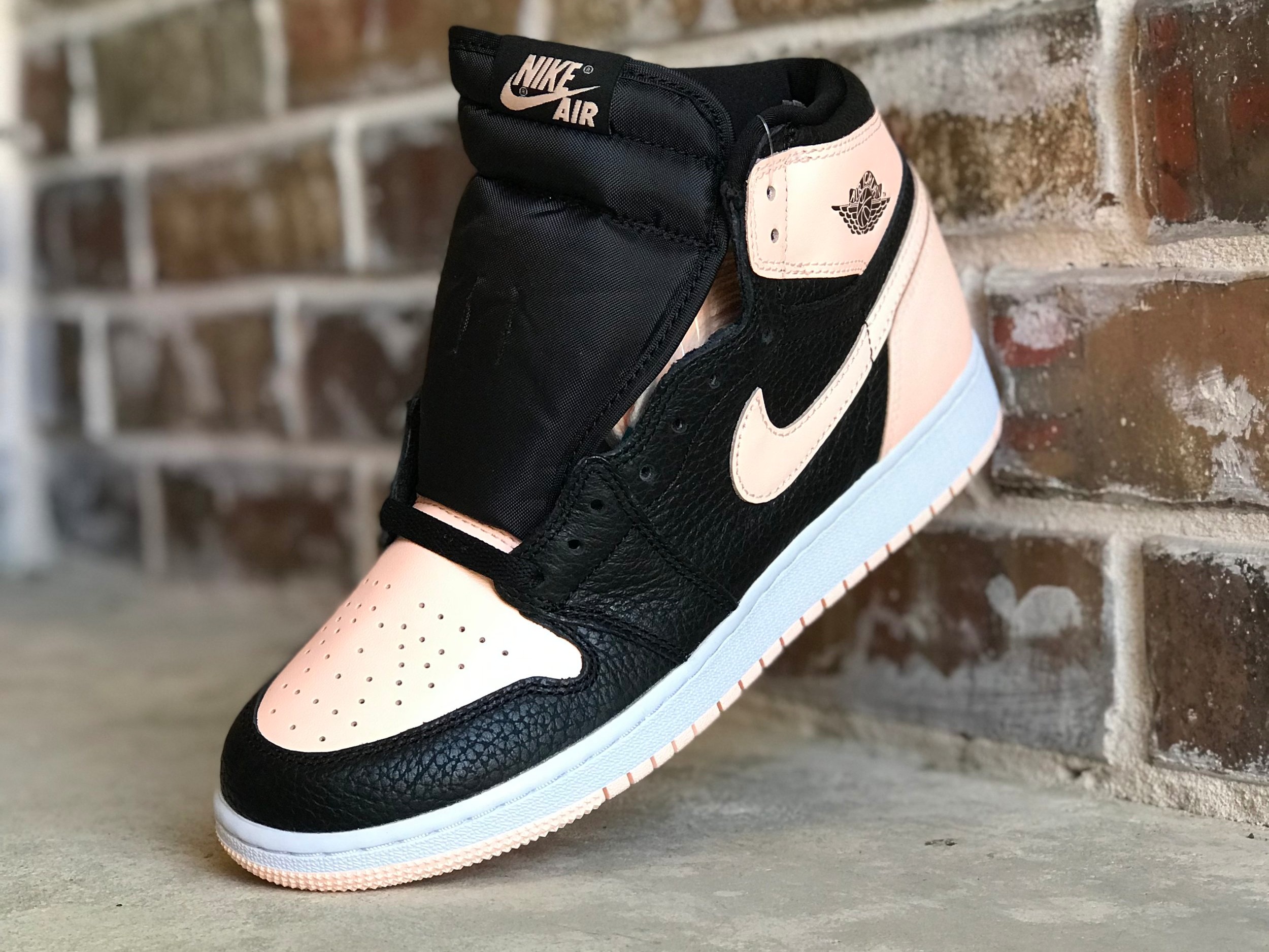 crimson tint jordan 1 mens