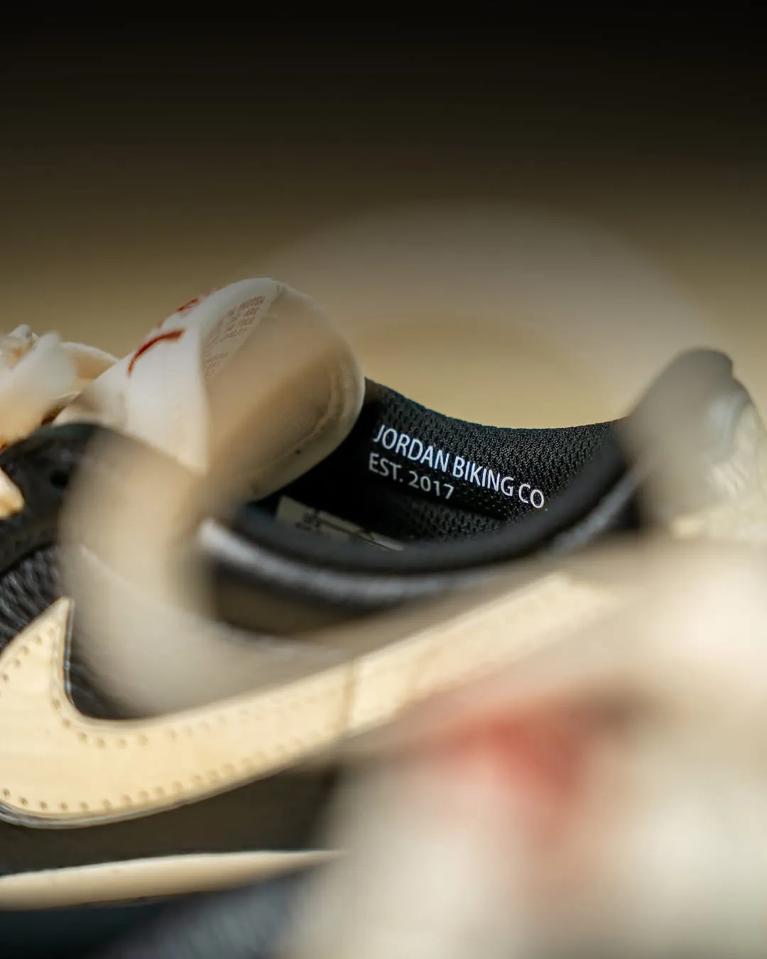 nigel-sylverster-air-jordan-1-low-og-nitro-black-IB8958-001-release-info-9.png