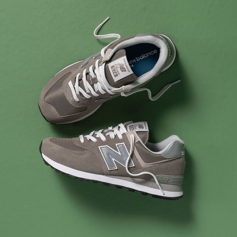 Isla Stewart Fobia superávit How Do New Balance 574s Fit? | [Fit And Sizing Guide] | The Retro Insider