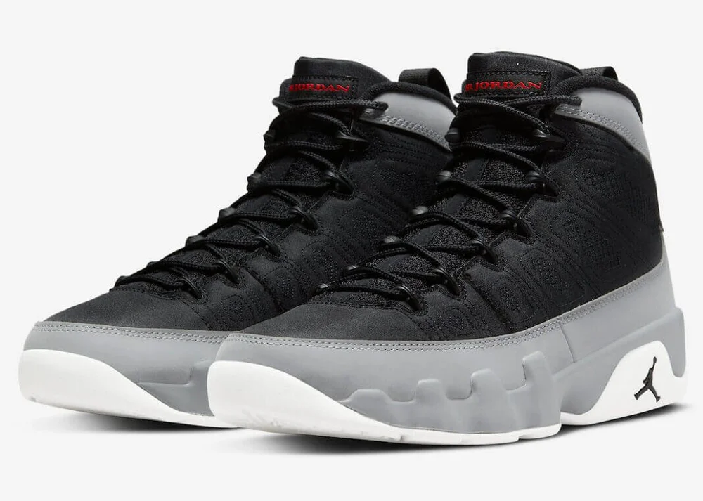 Air Jordan 9 Retro 