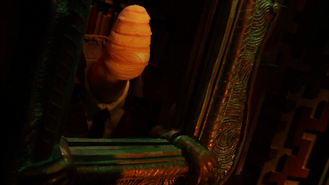 DetektiveThumbmirror_AdobeCreativeCloudExpress.gif
