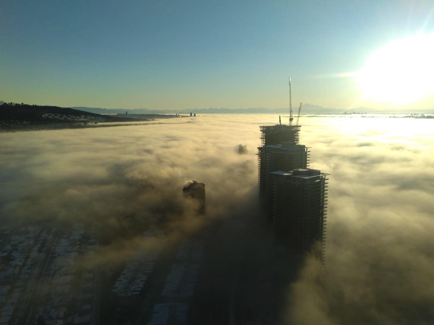 Monday Morning Views!

How does your office compare?

#fog #vancouver #canada #blurry #fireprotection #fireprevention #firealarm #firesprinkler