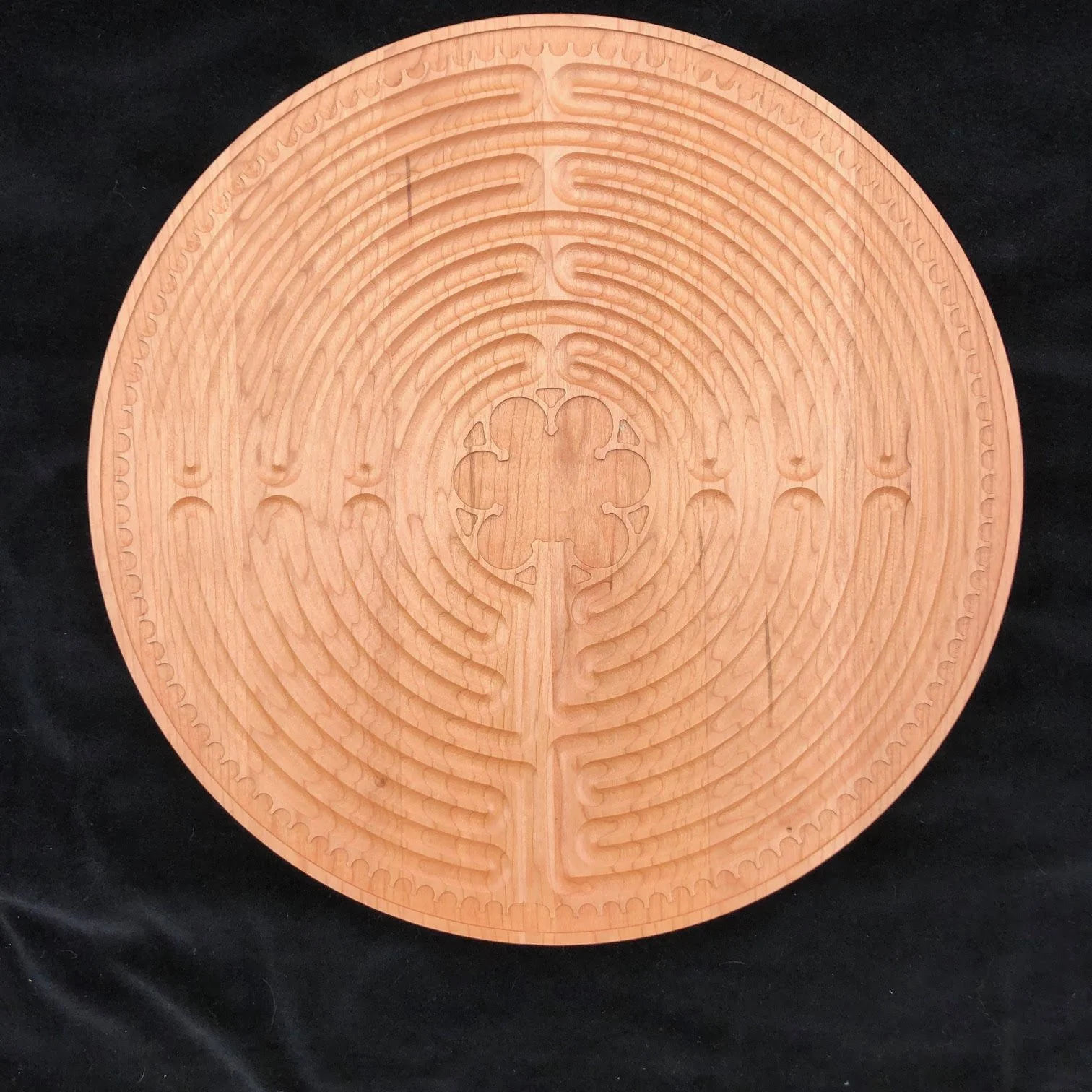 Chartres Wooden Finger Labyrinth
