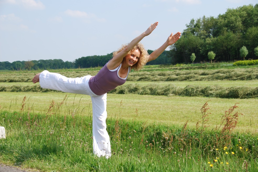 Mindful yogadocent Jeannine de Klerk in Leusden