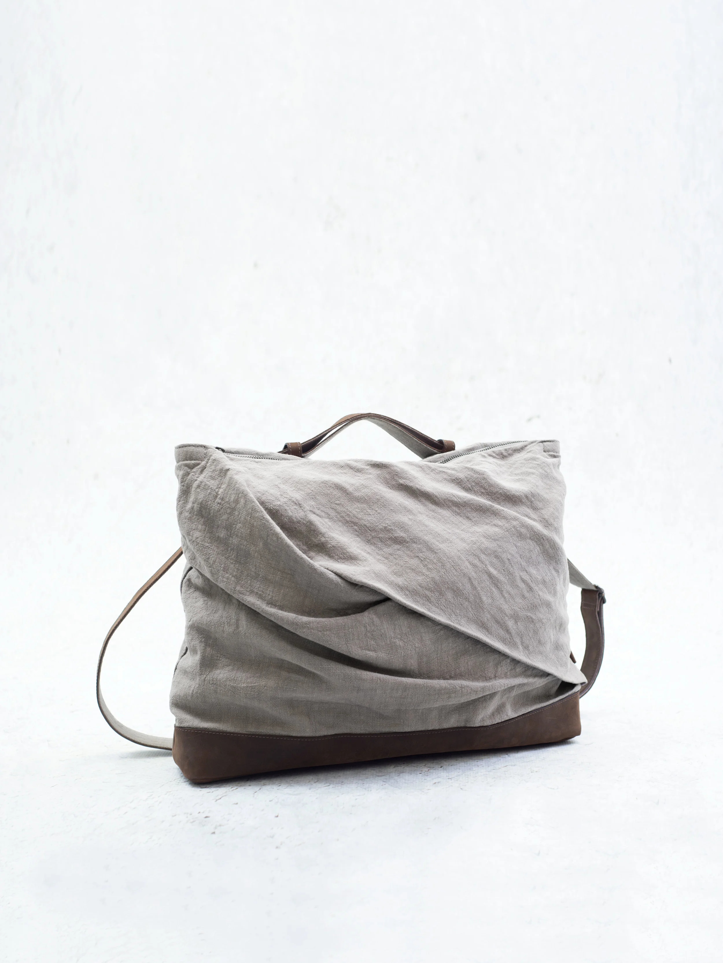 asum-reve-l-lightgray-web.jpg