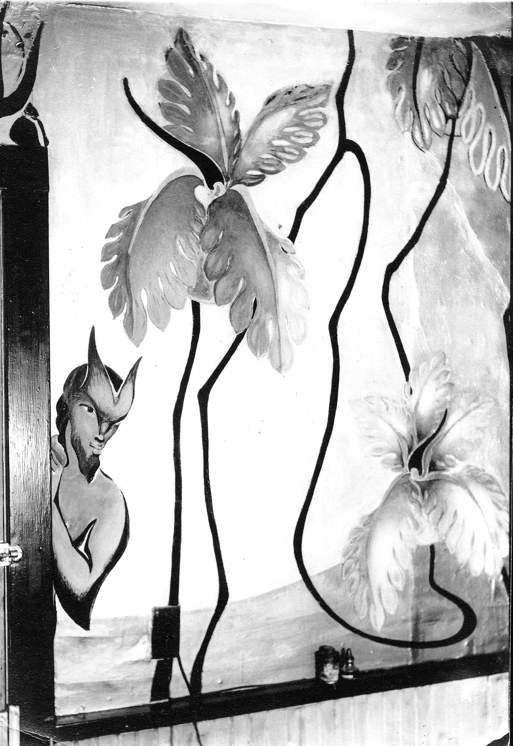 Wall Murals Hugh’s Commerce Street Apartment