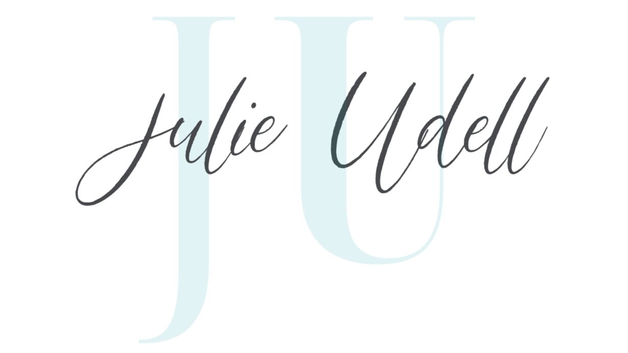 stylingwithjulie.com