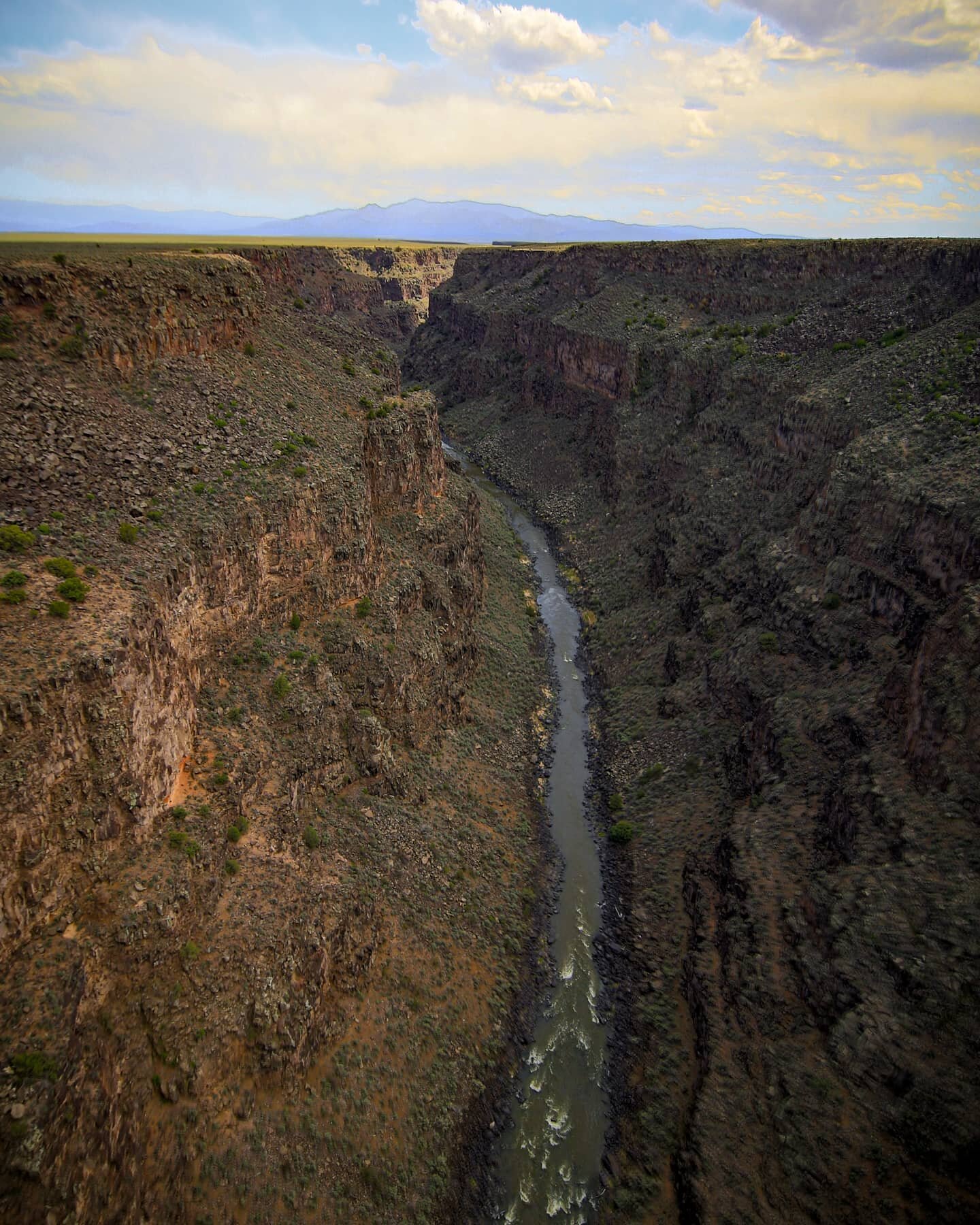 Looking downstream on the Rio Grande!
.
.
Canon 6D | Tokina 11-16