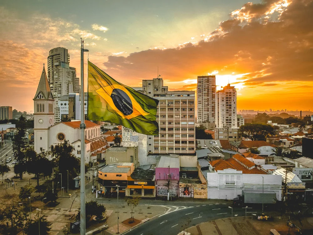 brazil-flag-city.jpg