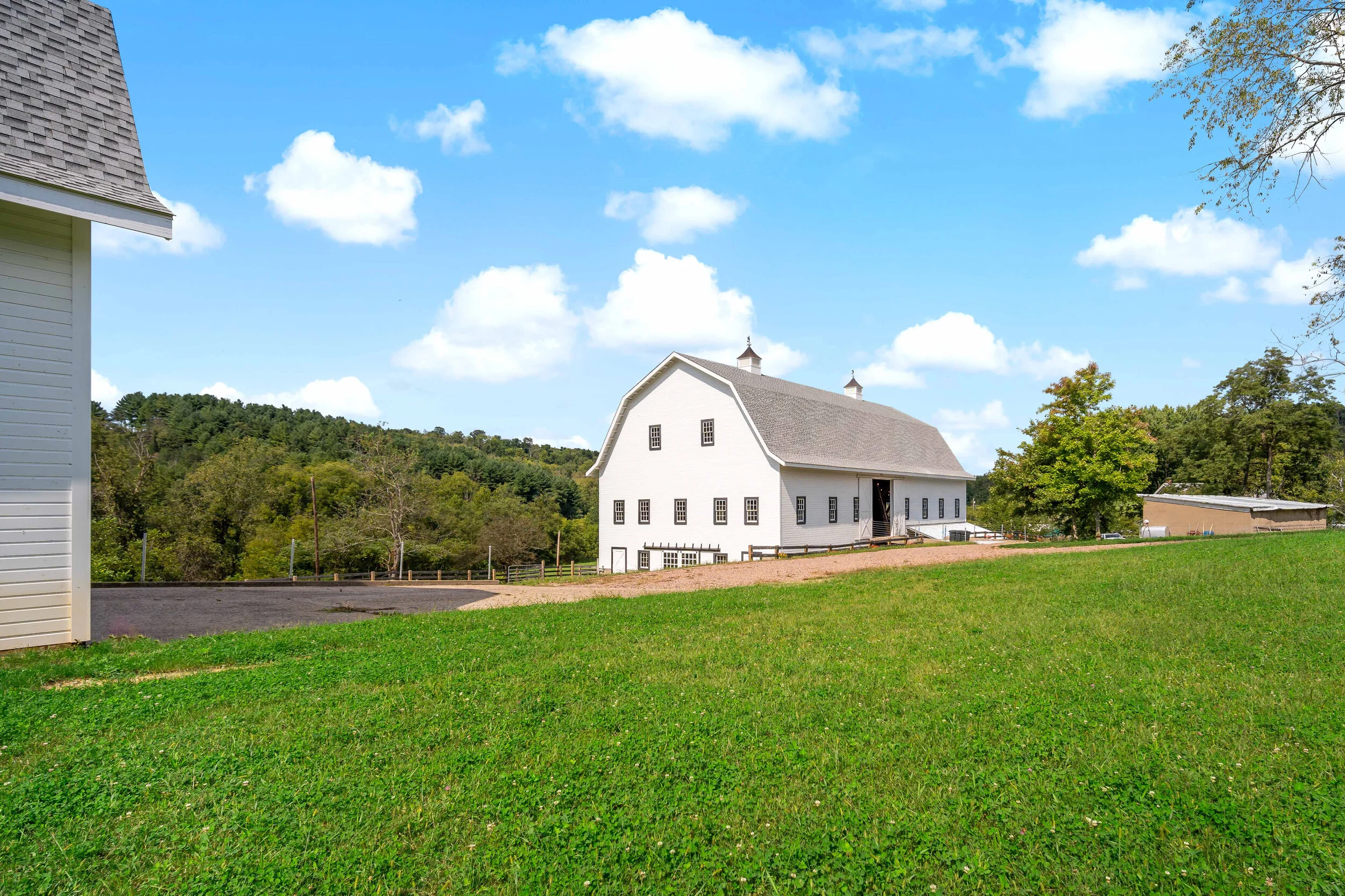 barn-7.JPG